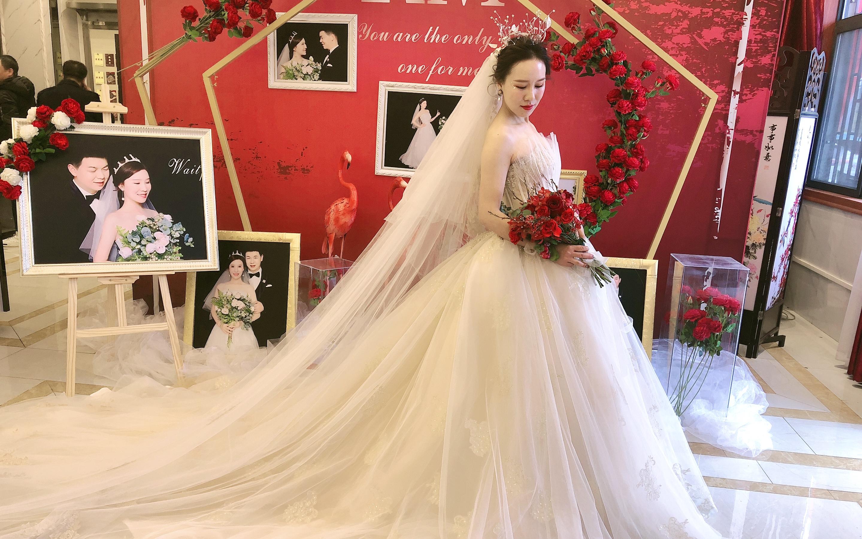 【奈特丽.新娘】一件金色婚纱唤醒你的贵族气质