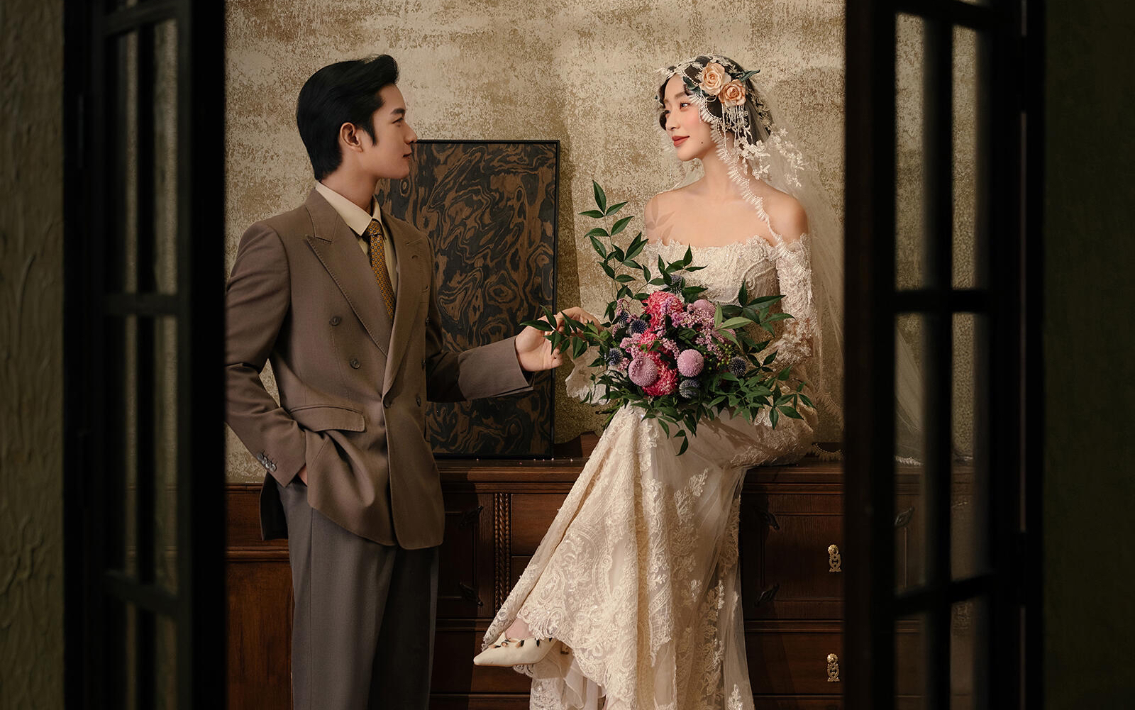 真不怪我爱上｜法式复古婚纱照太惊艳了