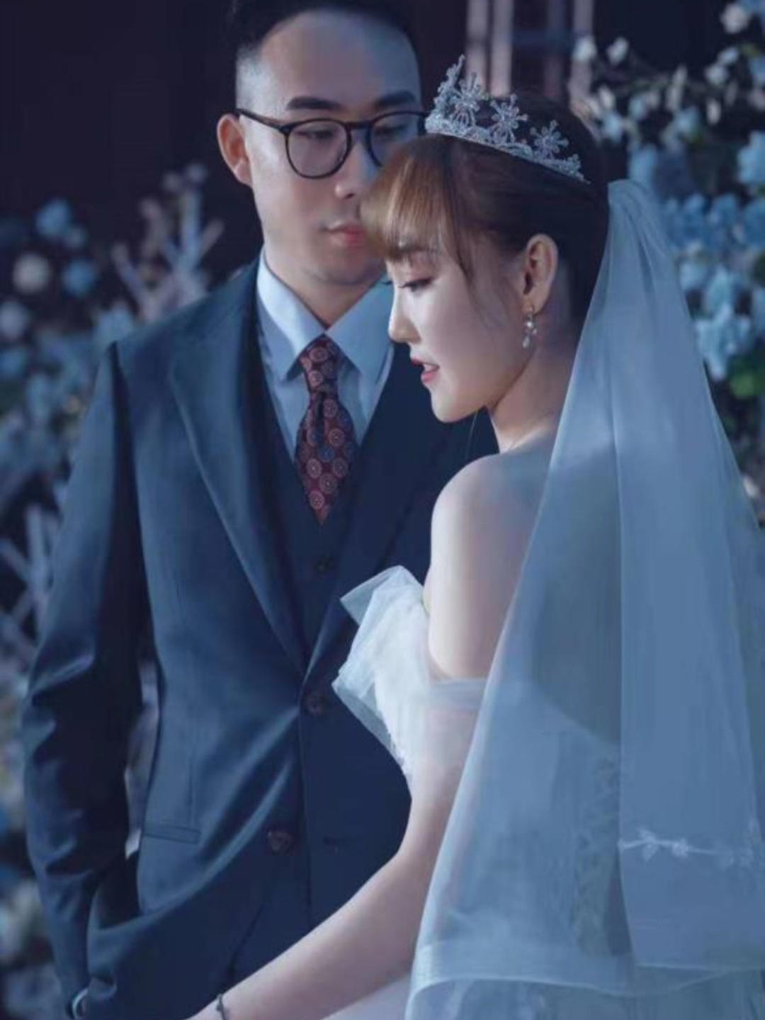 超值新郎豪华九件套西服定制