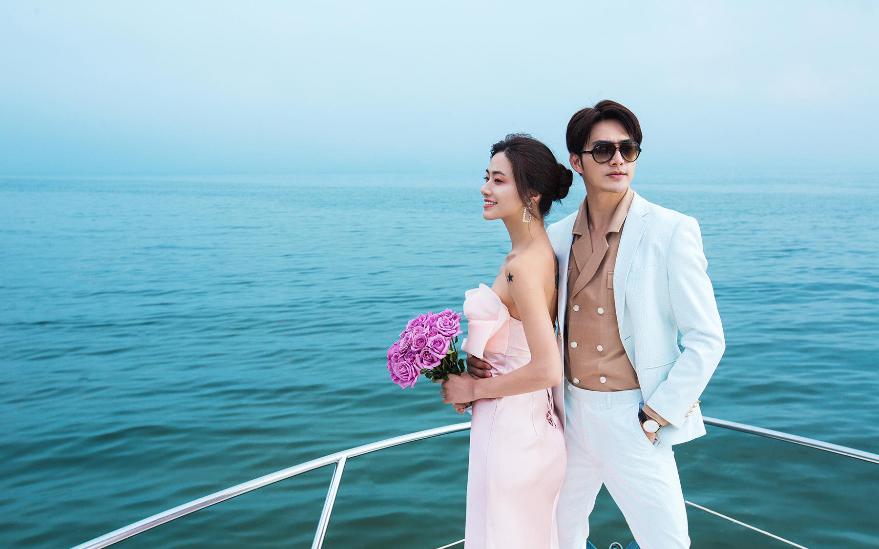 青岛旅拍海景、游艇、水下、教堂创意拍摄