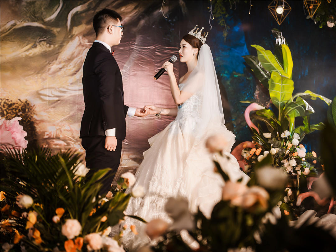 限量【星级特惠3千】总监跟妆套餐+伴娘妆+新郎妆