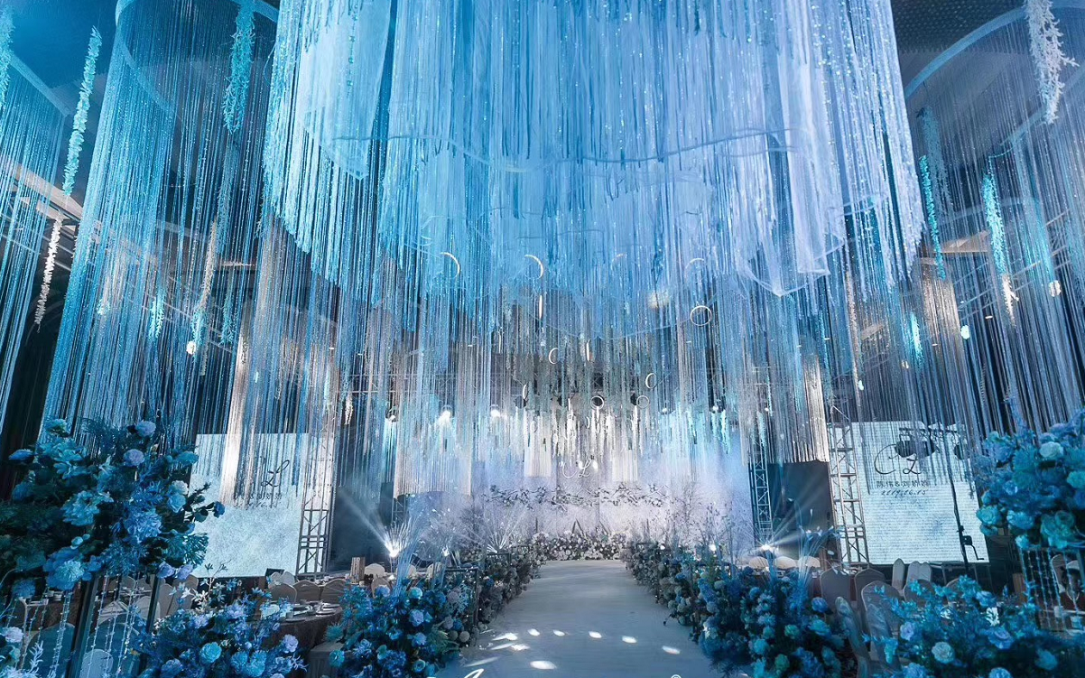 一场毫无抵抗力天蓝色婚礼