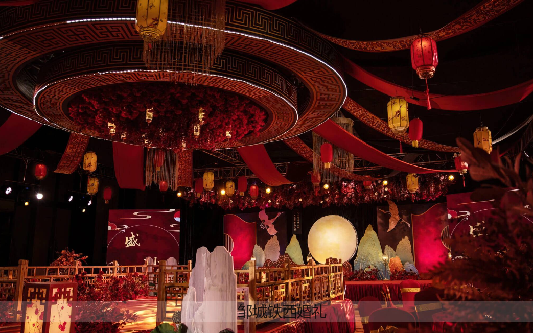 大气红色中式婚礼