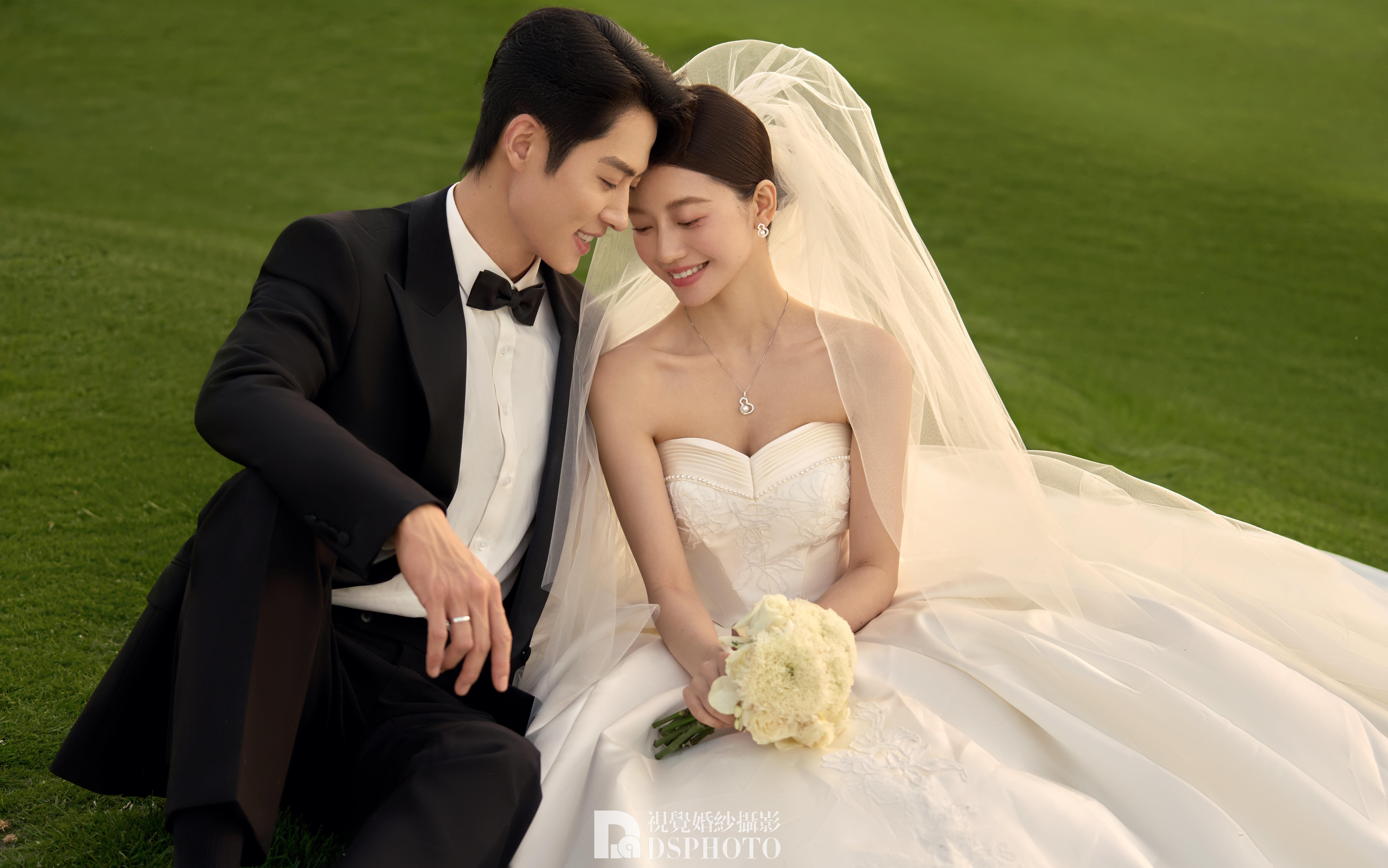 【D视觉摄影】这就是我要的落日纪实感的婚纱照
