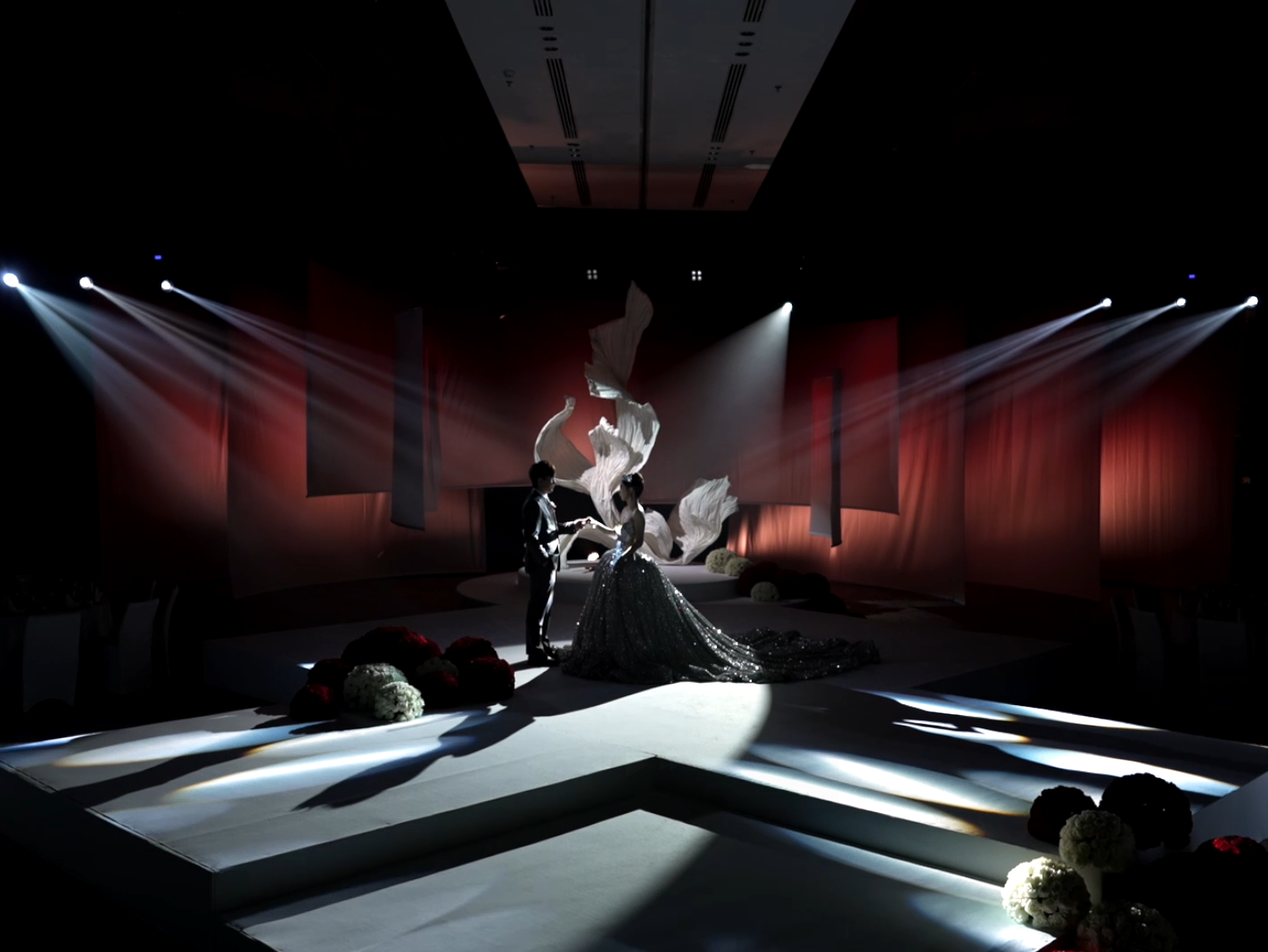 創(chuàng)始人 雙機(jī)位·金茂萬(wàn)麗酒店