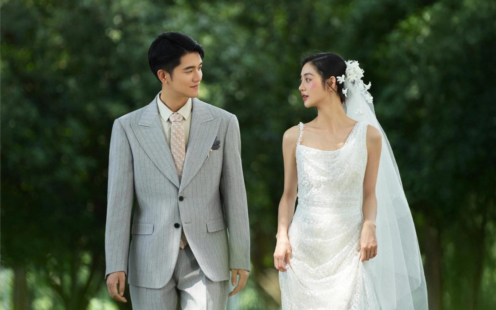 十光堇 | 心動無數(shù)次的森系草坪婚紗照??