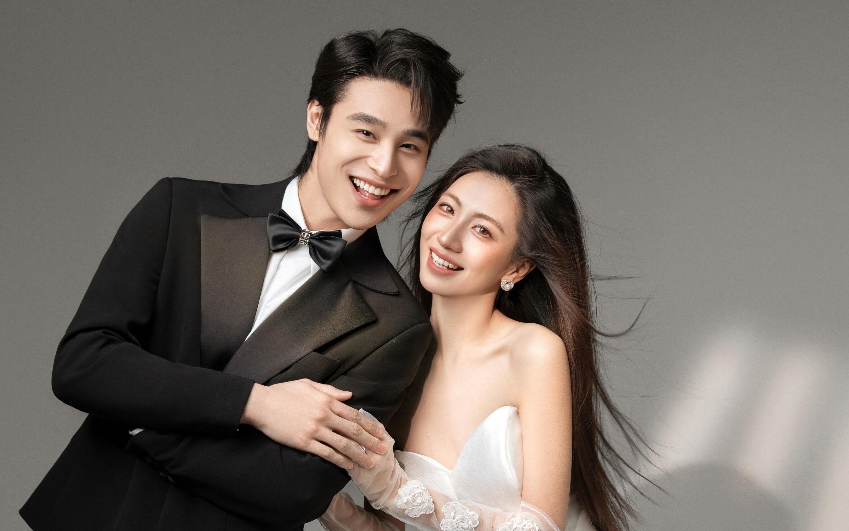 被朋友圈问爆的极简光影婚照，备婚党闭眼冲