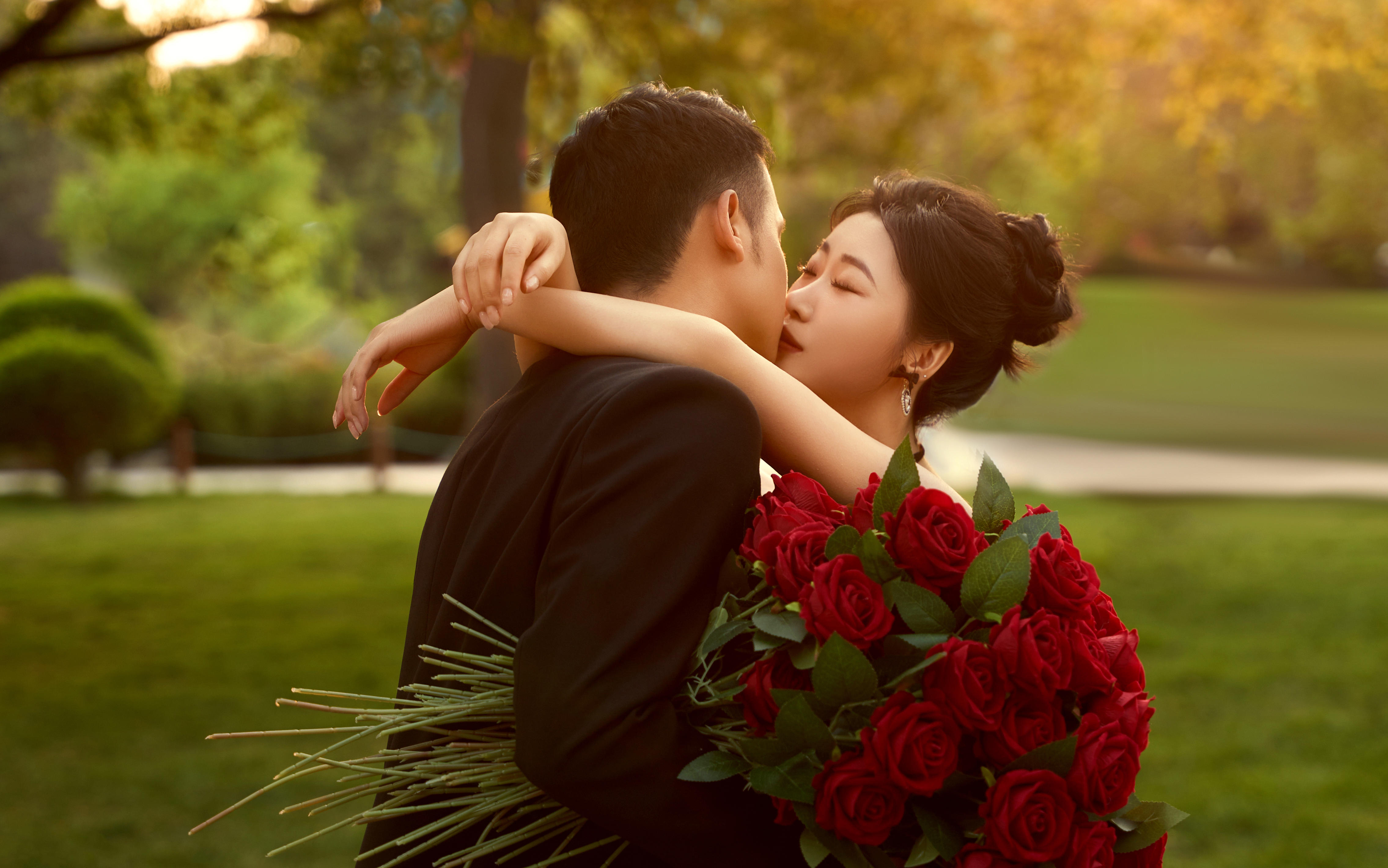 所有婚纱系列都可拍摄  喜欢的点一点