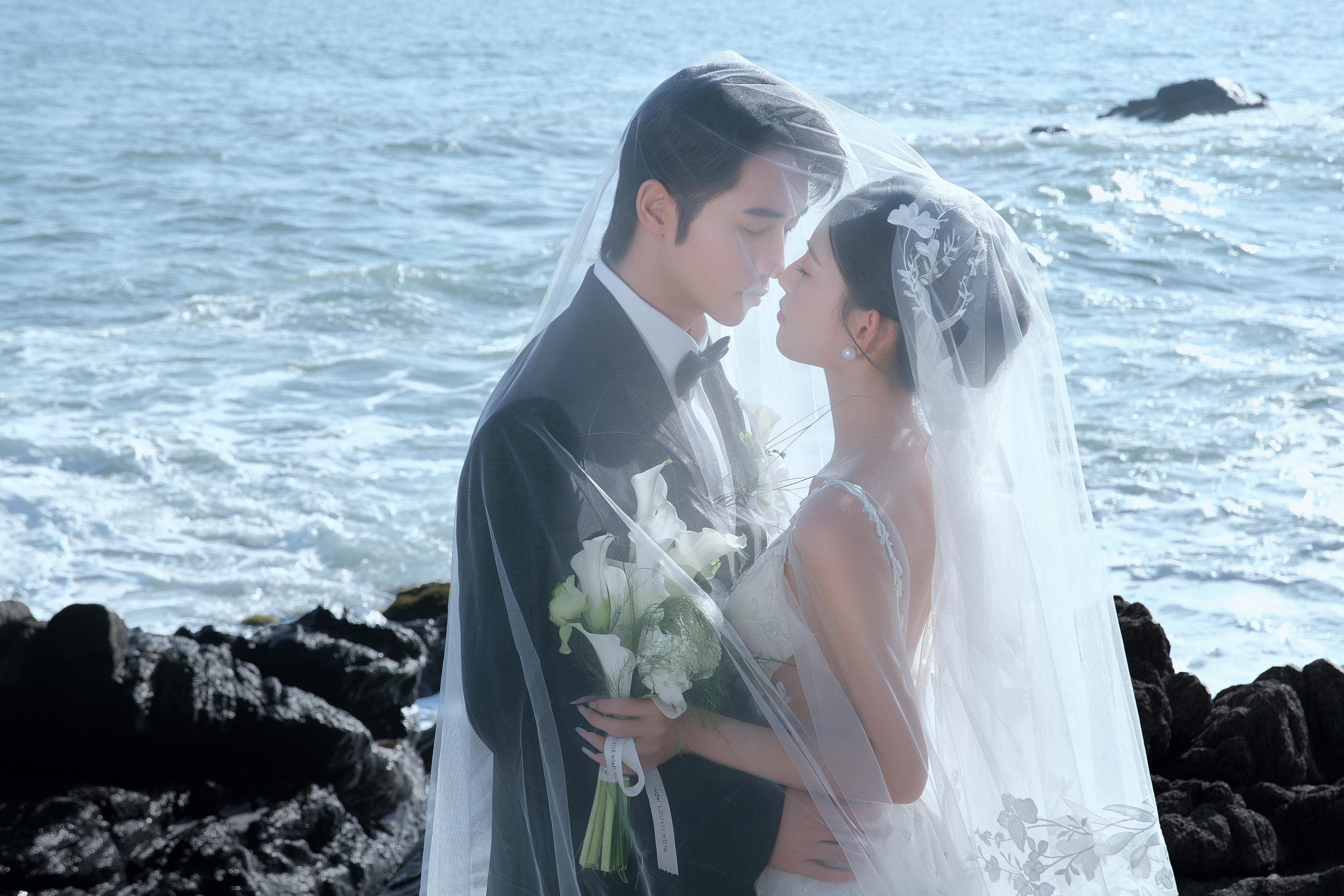 简约又不失大气的三亚婚纱照
