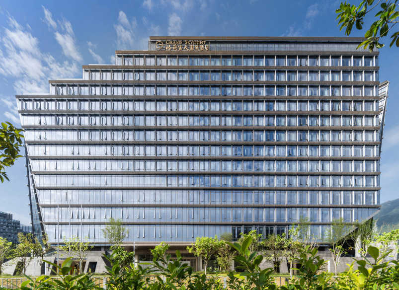 大鹏文旅格兰云天酒店