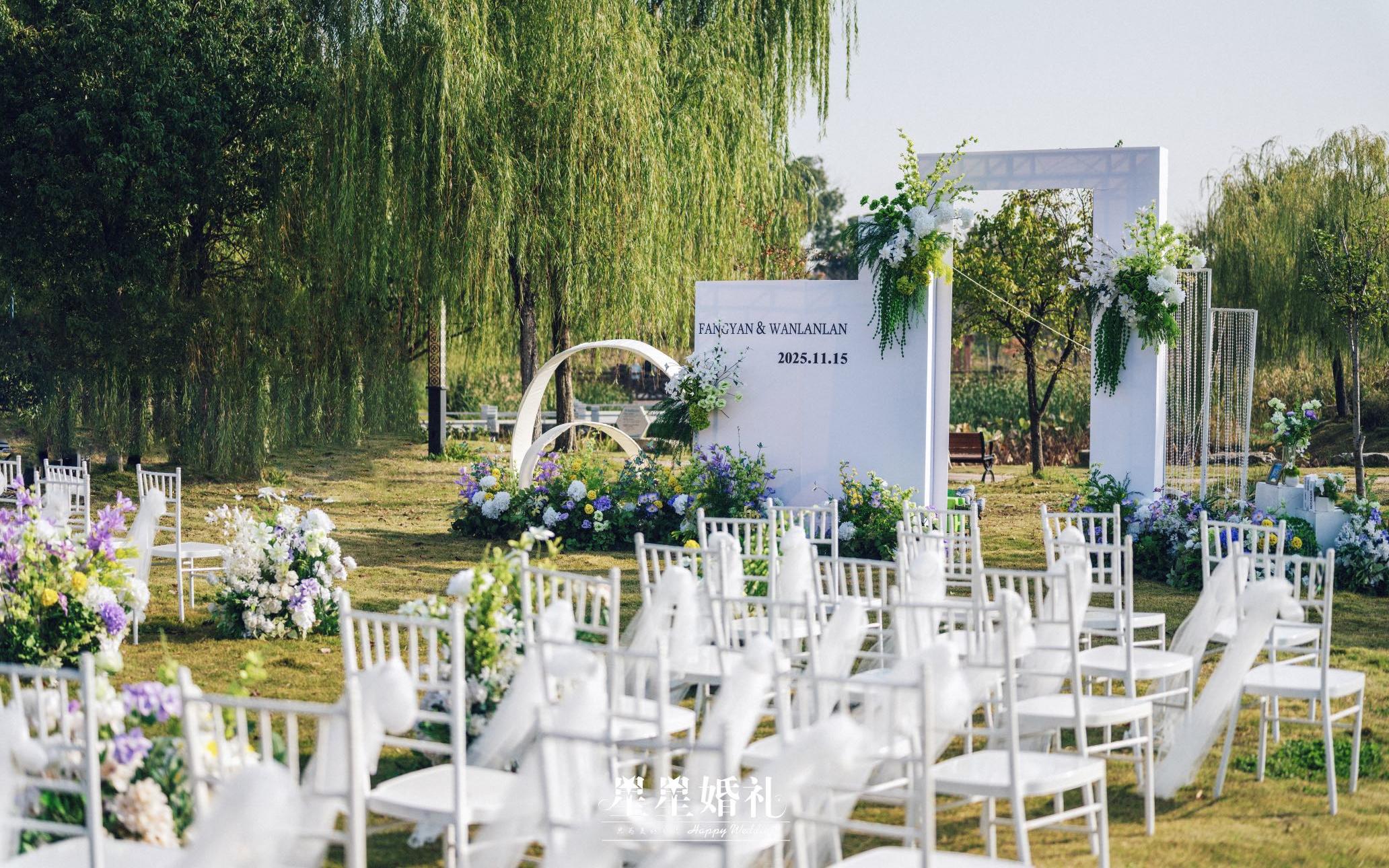 自然光影下的浪漫誓約