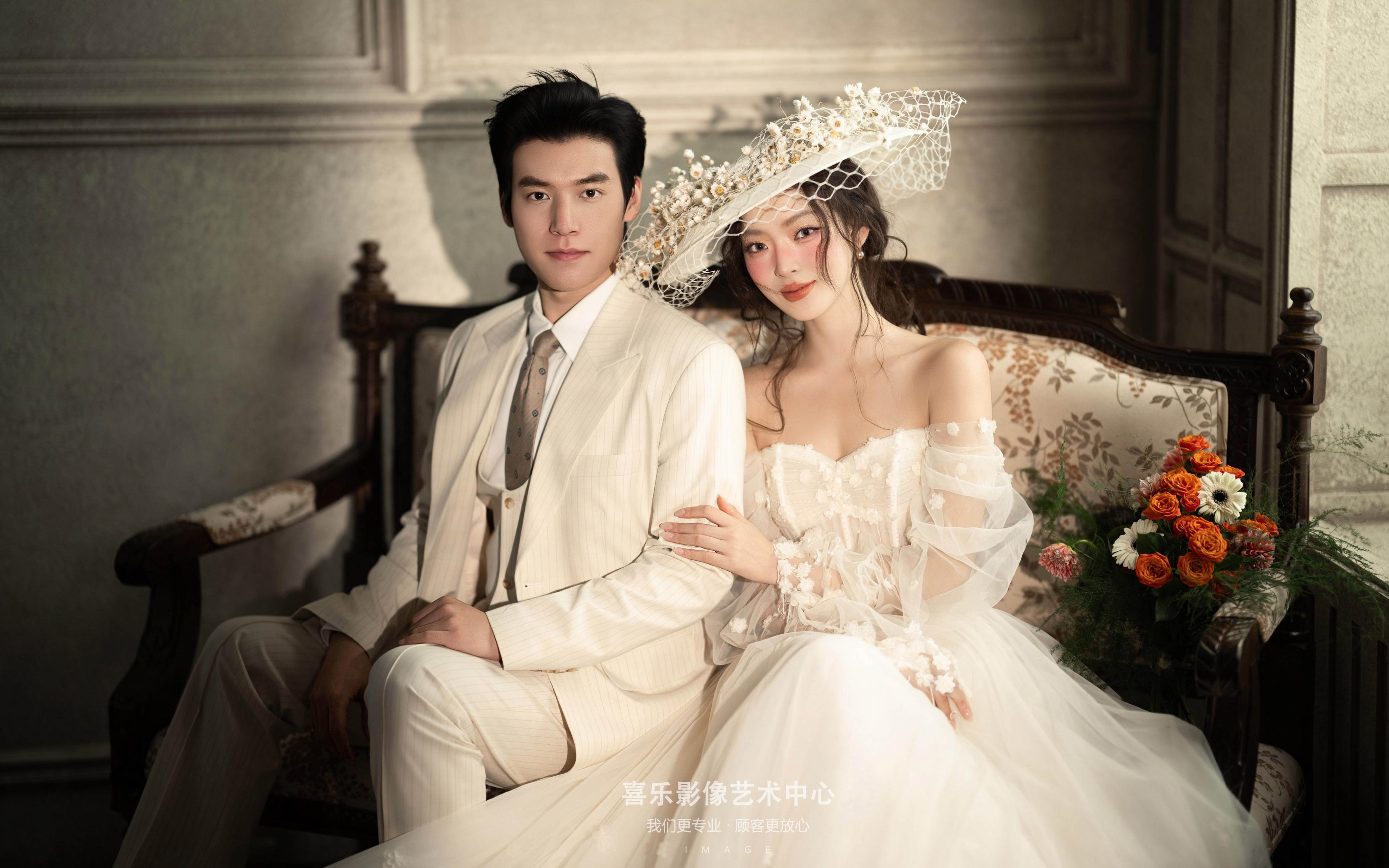 法式复古风蕾丝头纱婚纱照