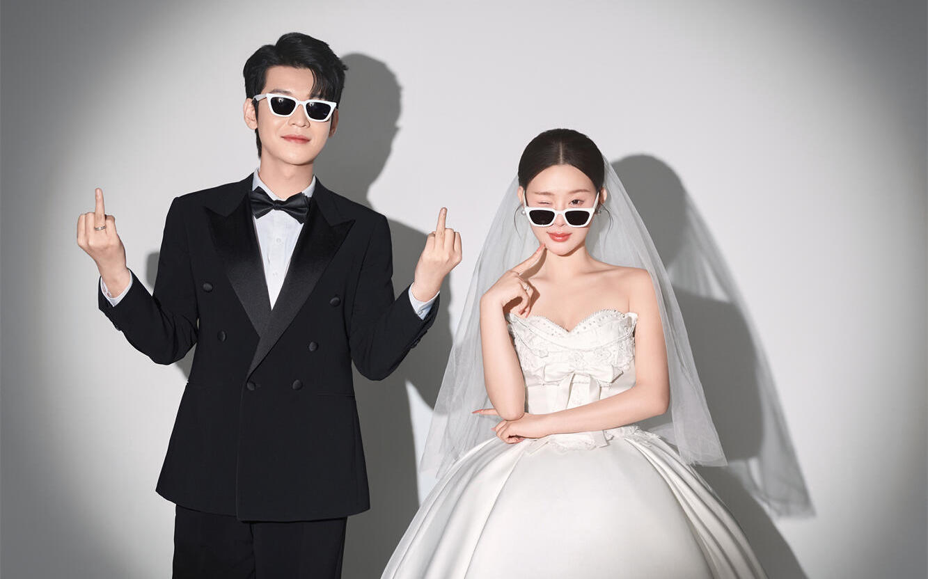 浪漫内景光影婚纱照