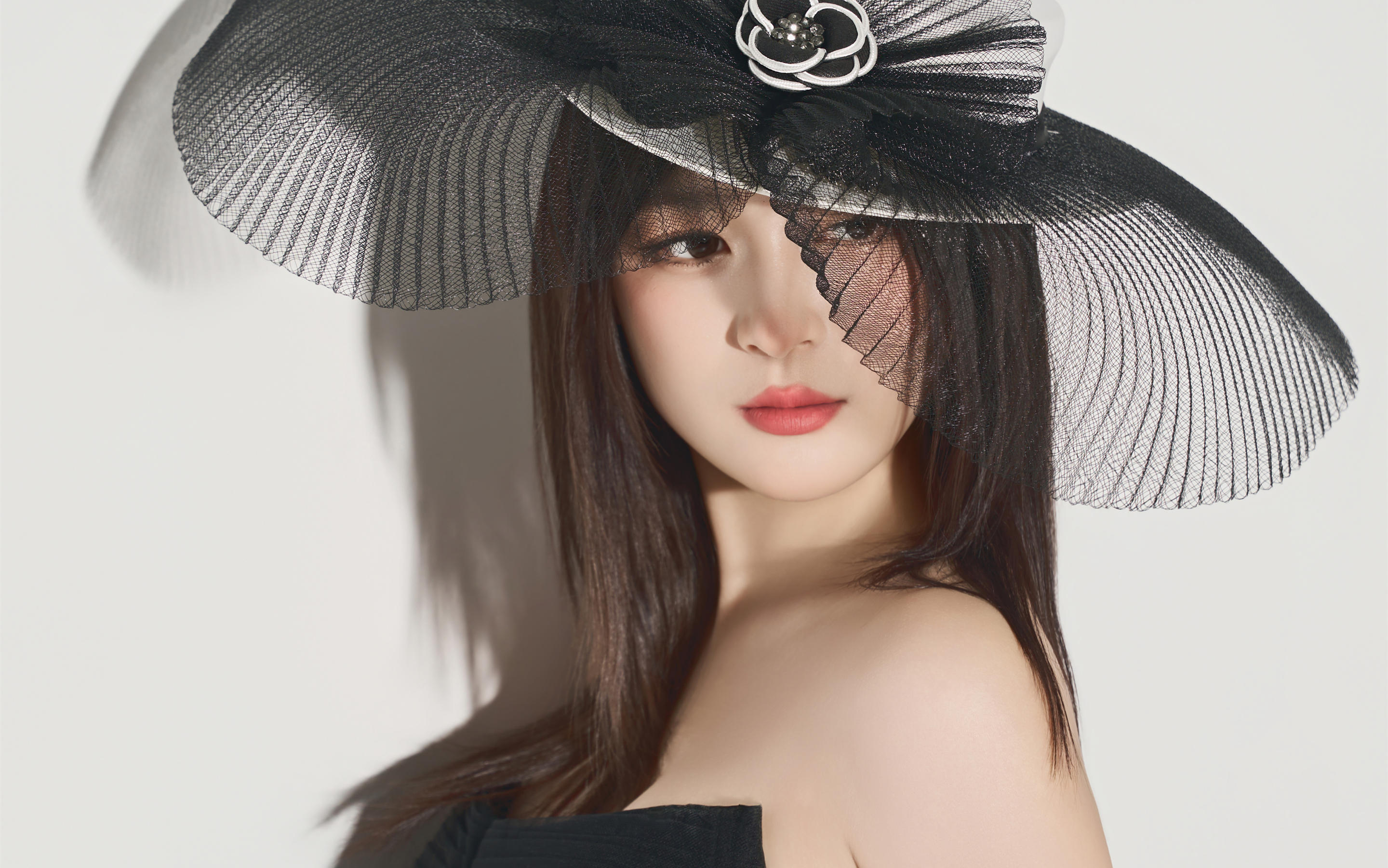 “全黑look的高级感，这才是情侣写真的‘颜值杀