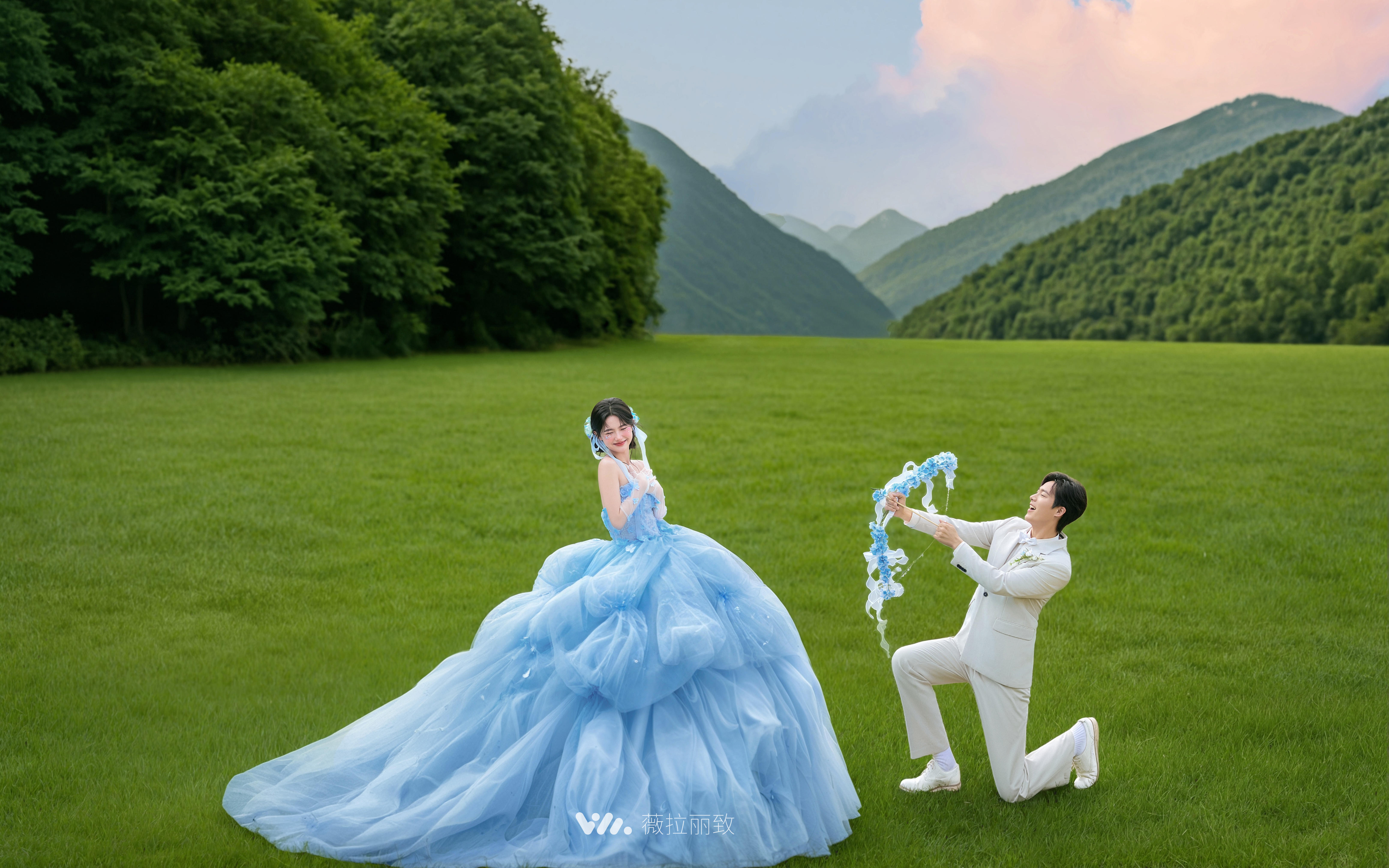 美到犯規(guī)??春夏必拍的藍(lán)色公主風(fēng)草坪婚紗照