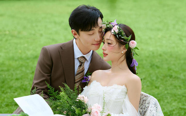 少女心炸裂??美到冒泡的春日花房公主婚紗照