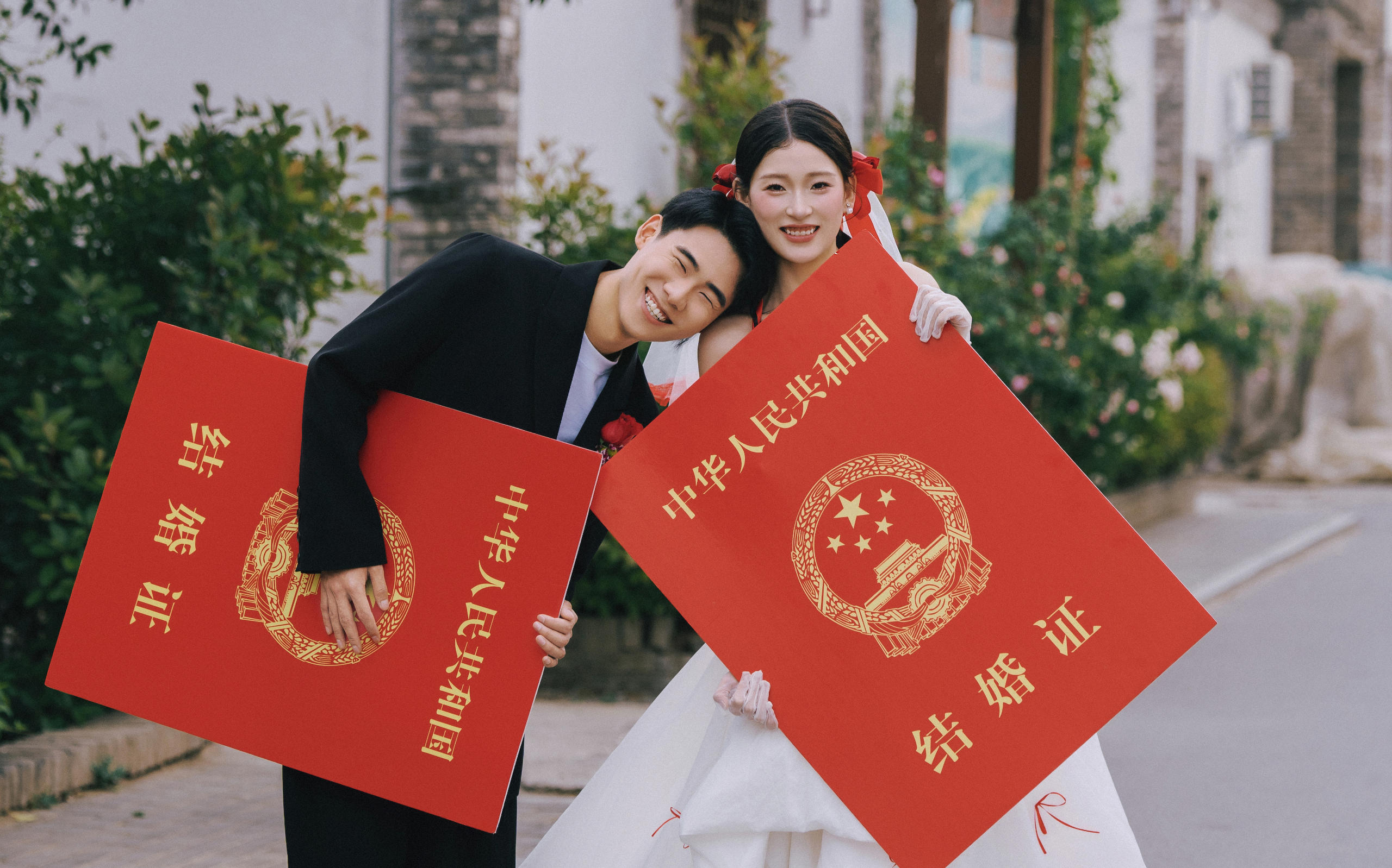 論喜慶還得是喜嫁婚紗照吖??