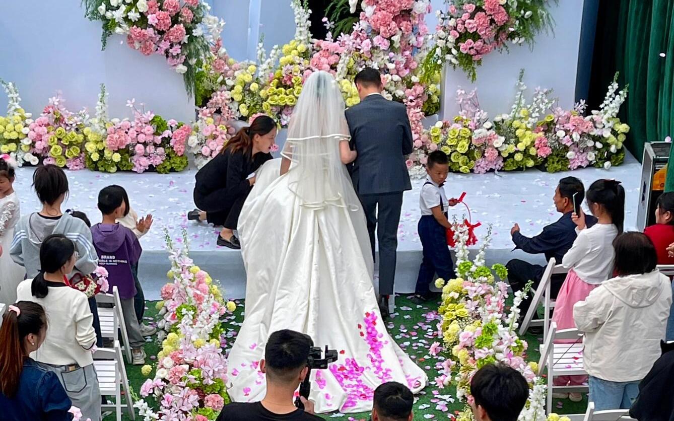 【金鉑爵】小院婚禮布置天花板YYDS