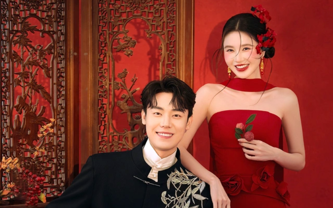 誰(shuí)拍誰(shuí)好看的新中式婚紗照