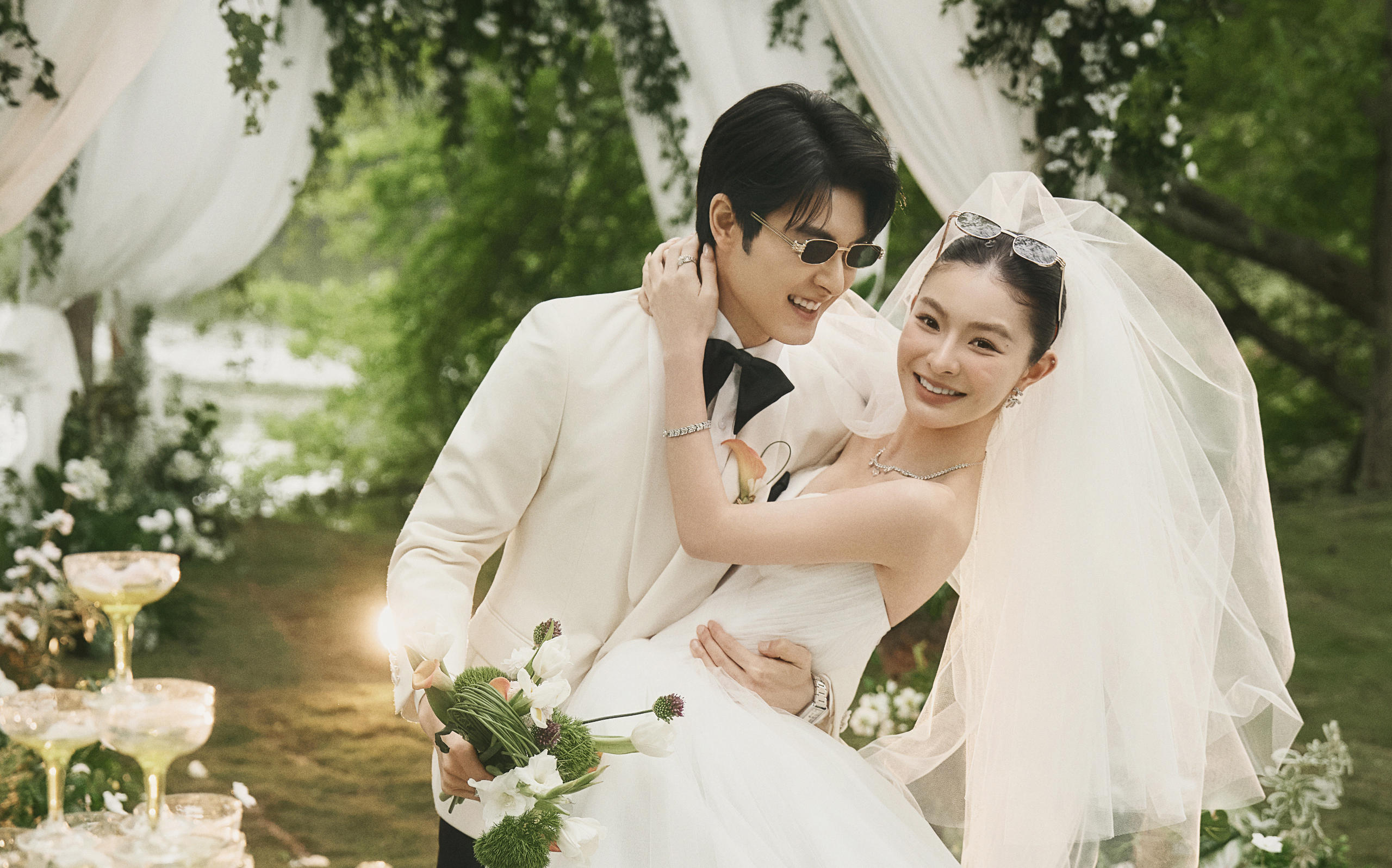 “在逃公主和她的保镖先生📸草坪森系婚纱照