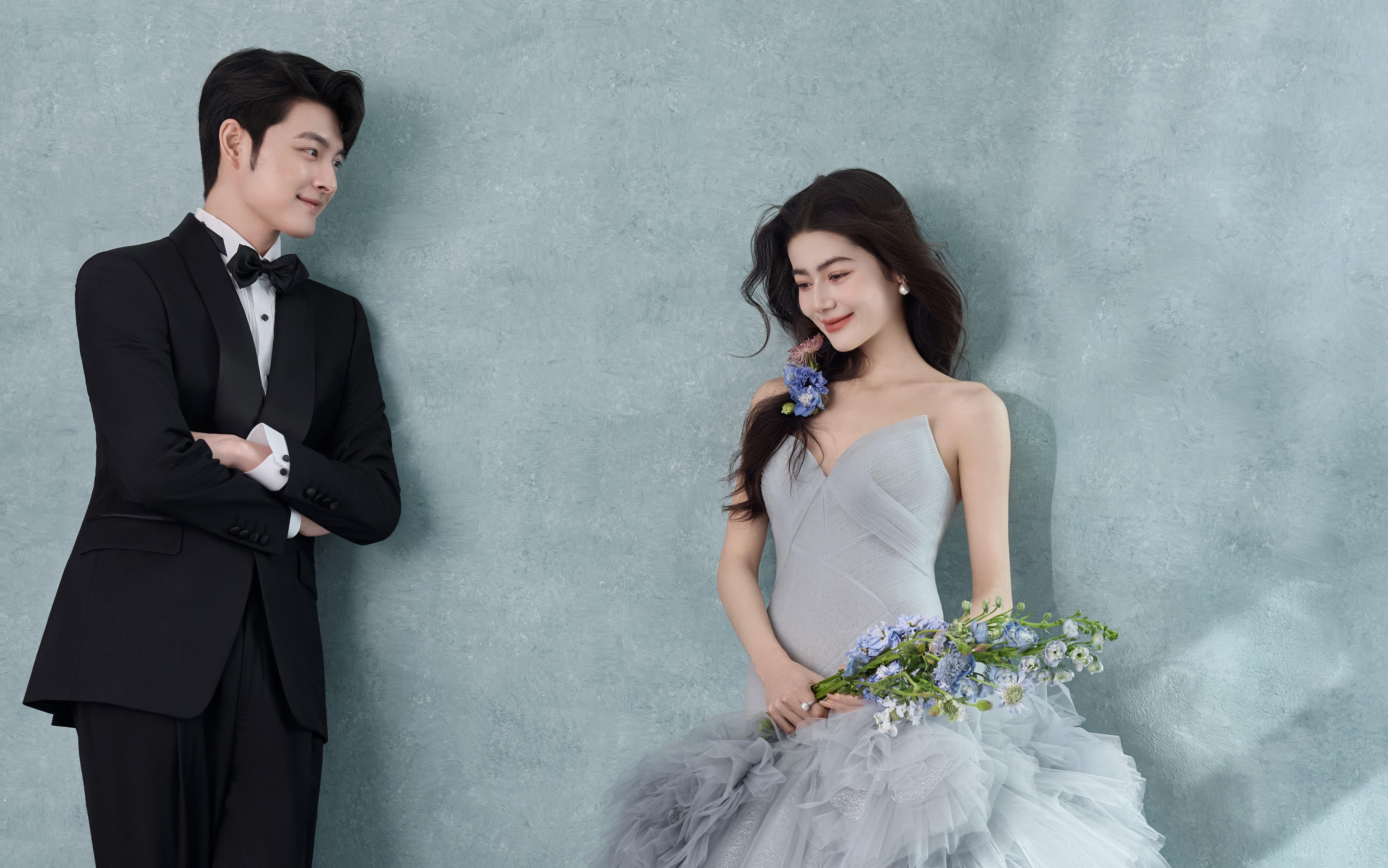 美到封神?浪漫又特別的灰藍(lán)配色主紗婚紗照