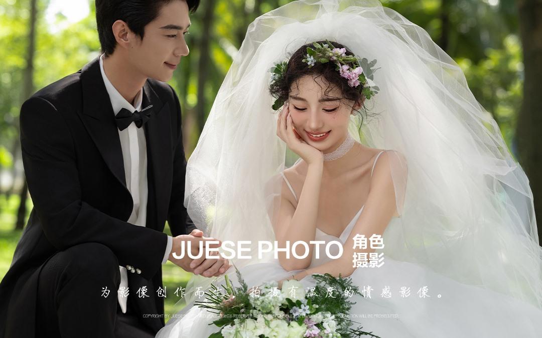 美到犯規(guī)的椰林草坪婚紗照??定格怦然心動(dòng)