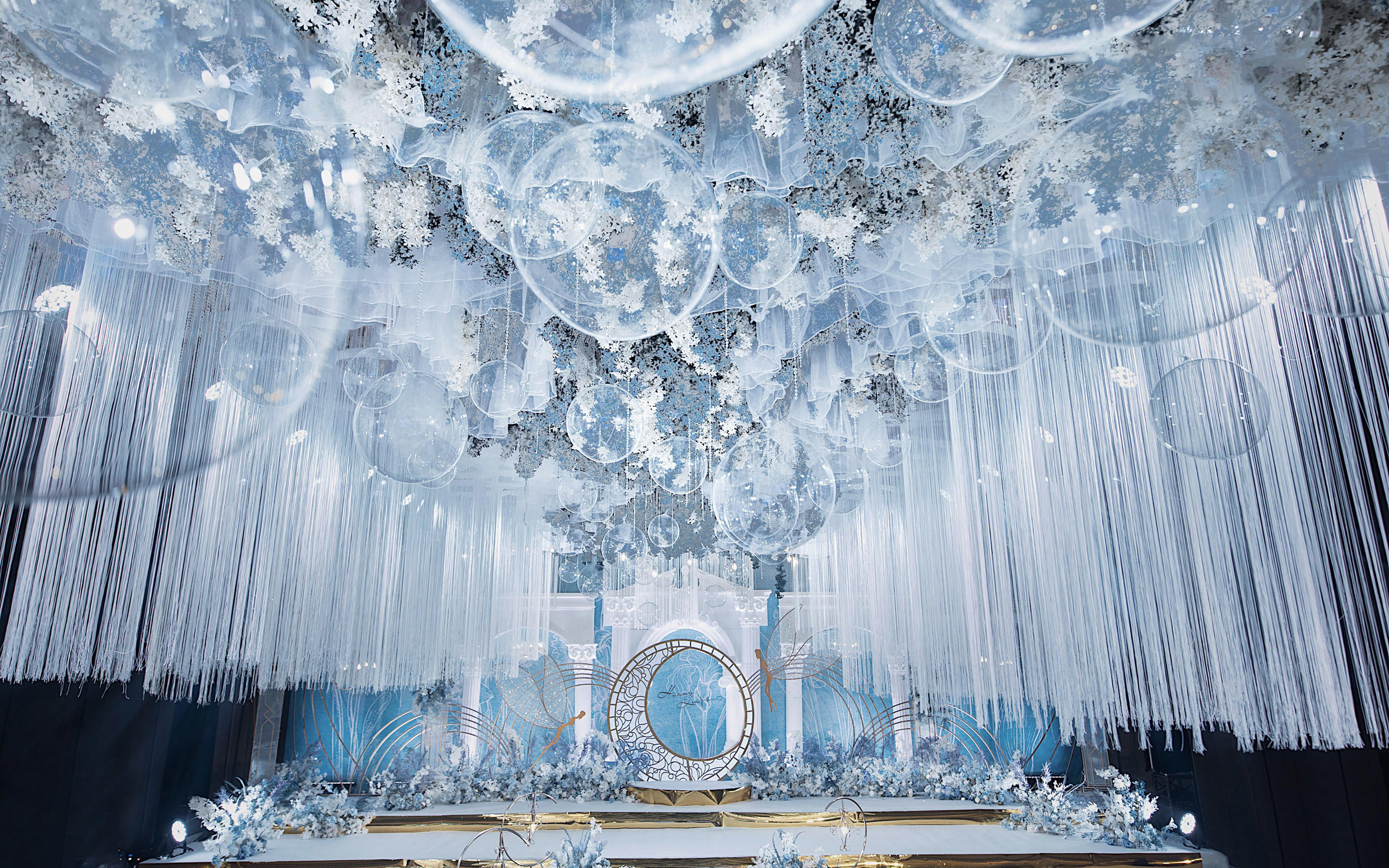 琉璃蓝境，爱的加冕