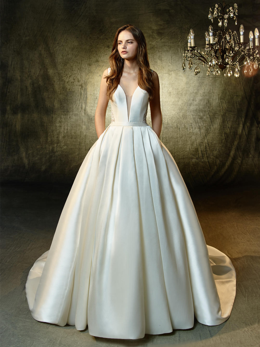 【栀夏高级定制】纯白缎面显瘦轻纱