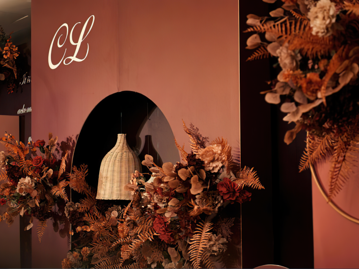   莫兰迪红色系婚礼  