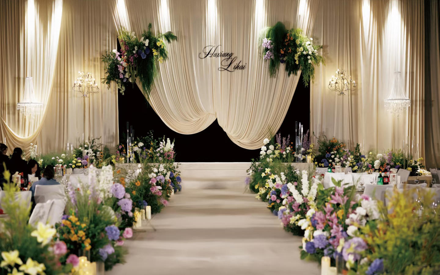 深圳流行香槟布幔小清新婚礼策划