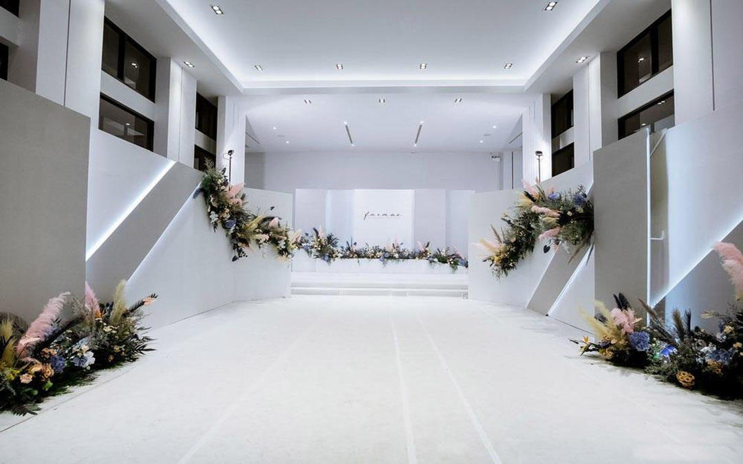 屿见婚礼 | 大气白色线条 极简婚礼