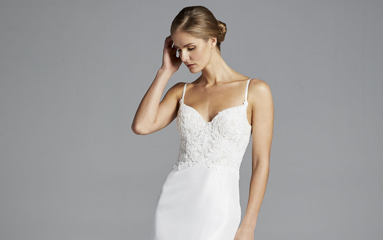 【超值租赁】性感优雅品牌鱼尾主纱七件套