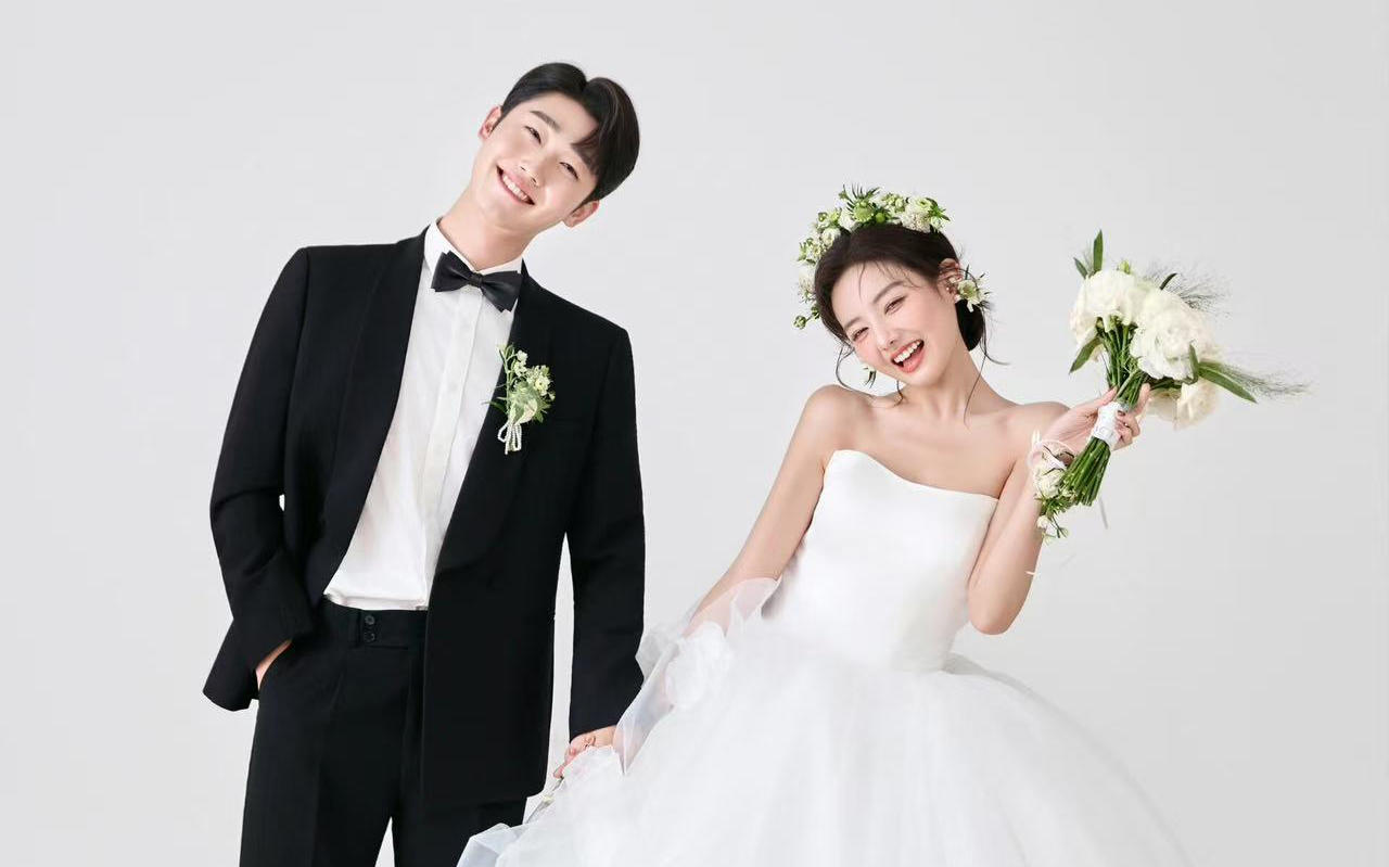 浪漫光影婚纱照！