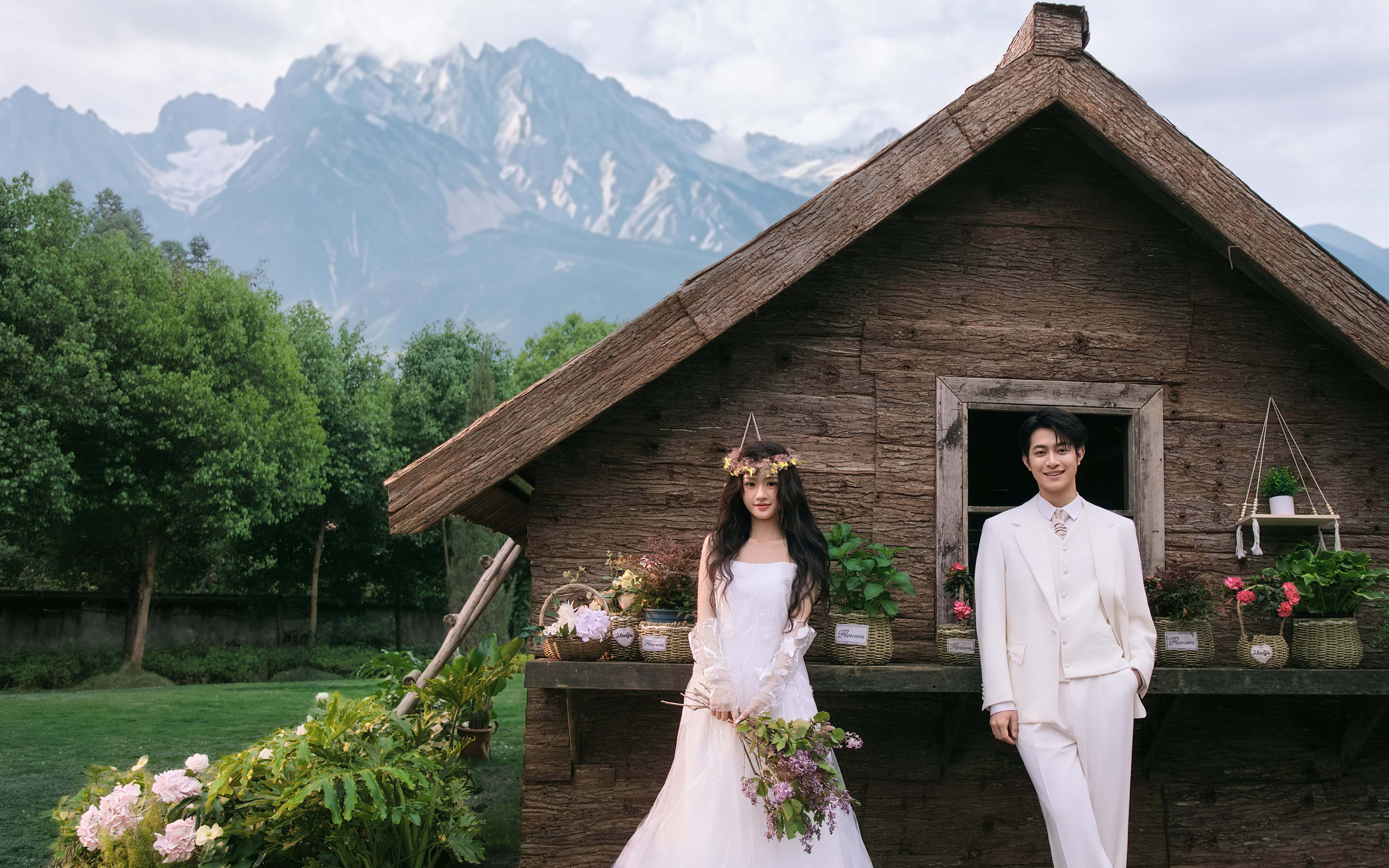 外景 l 闯入爱丽丝花园💐小木屋婚纱照好浪漫~