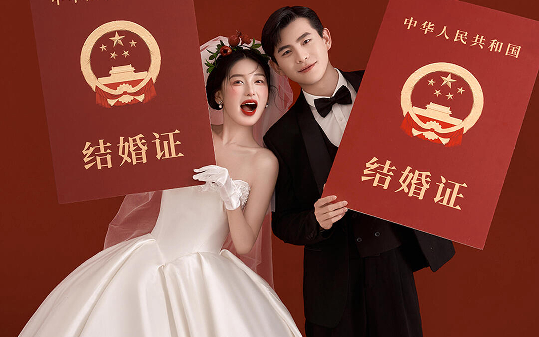 喜嫁室内婚纱照