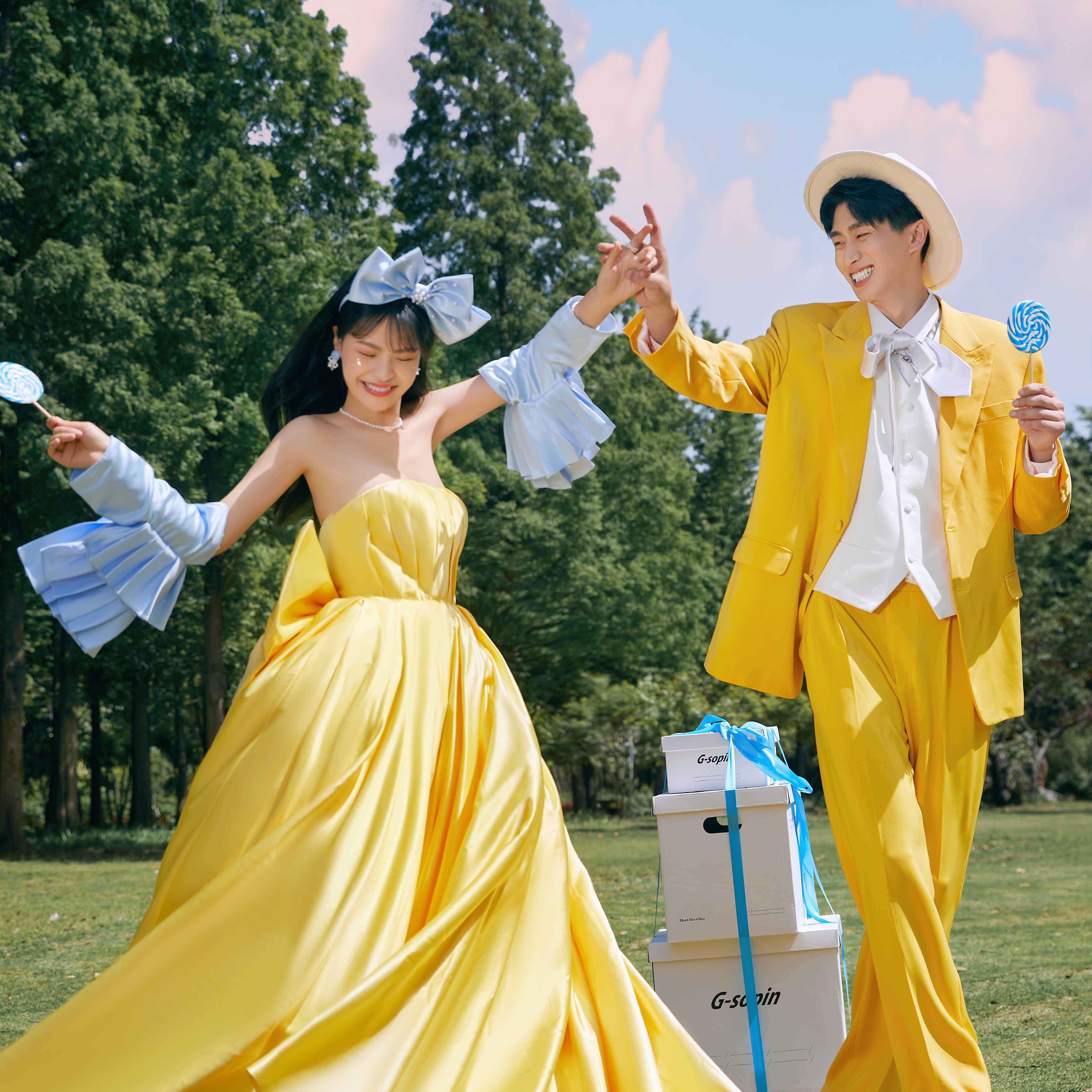 【刷爆朋友圈】本季疯抢套餐+本季特惠婚纱照
