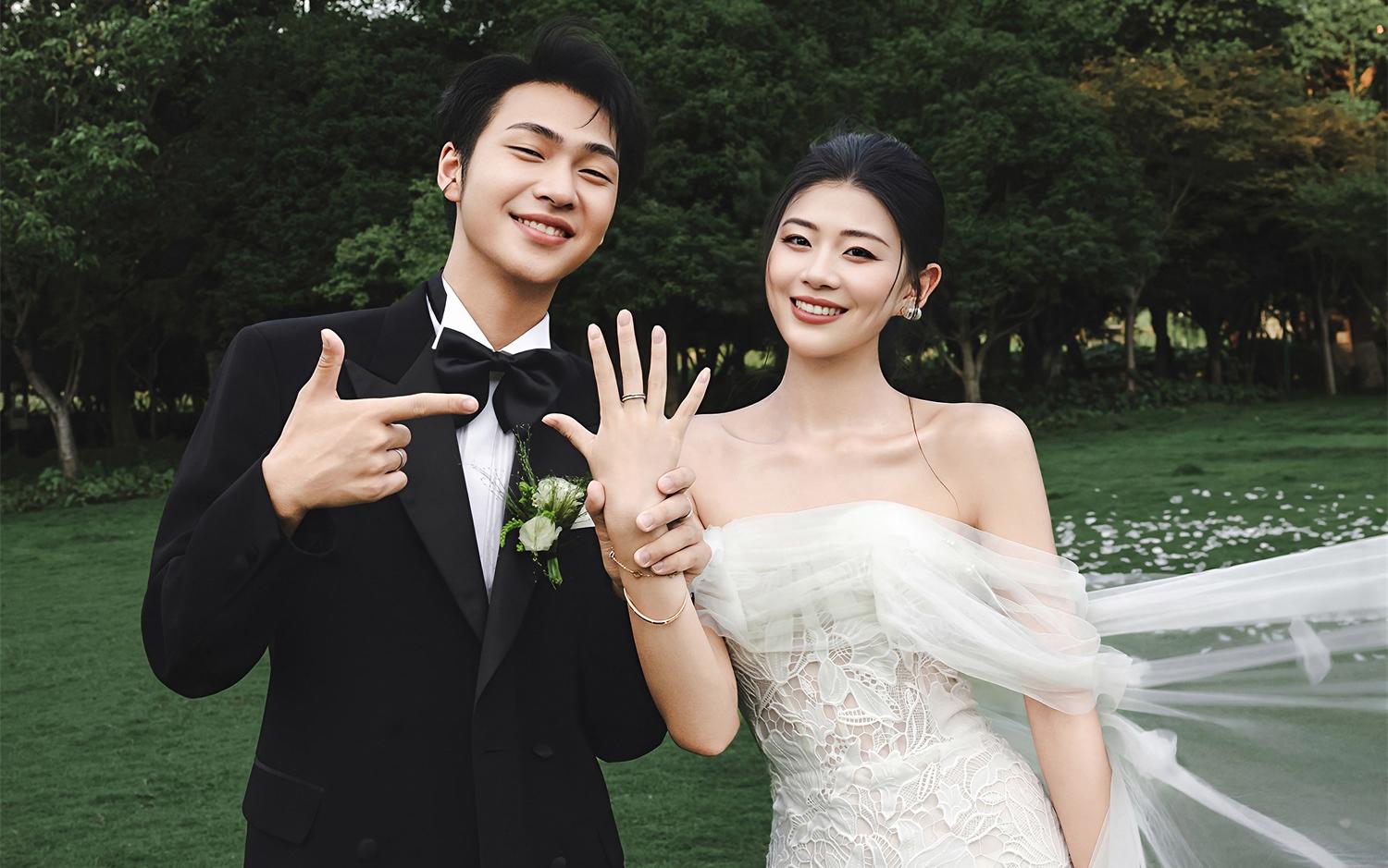 美美的初冬森系婚纱