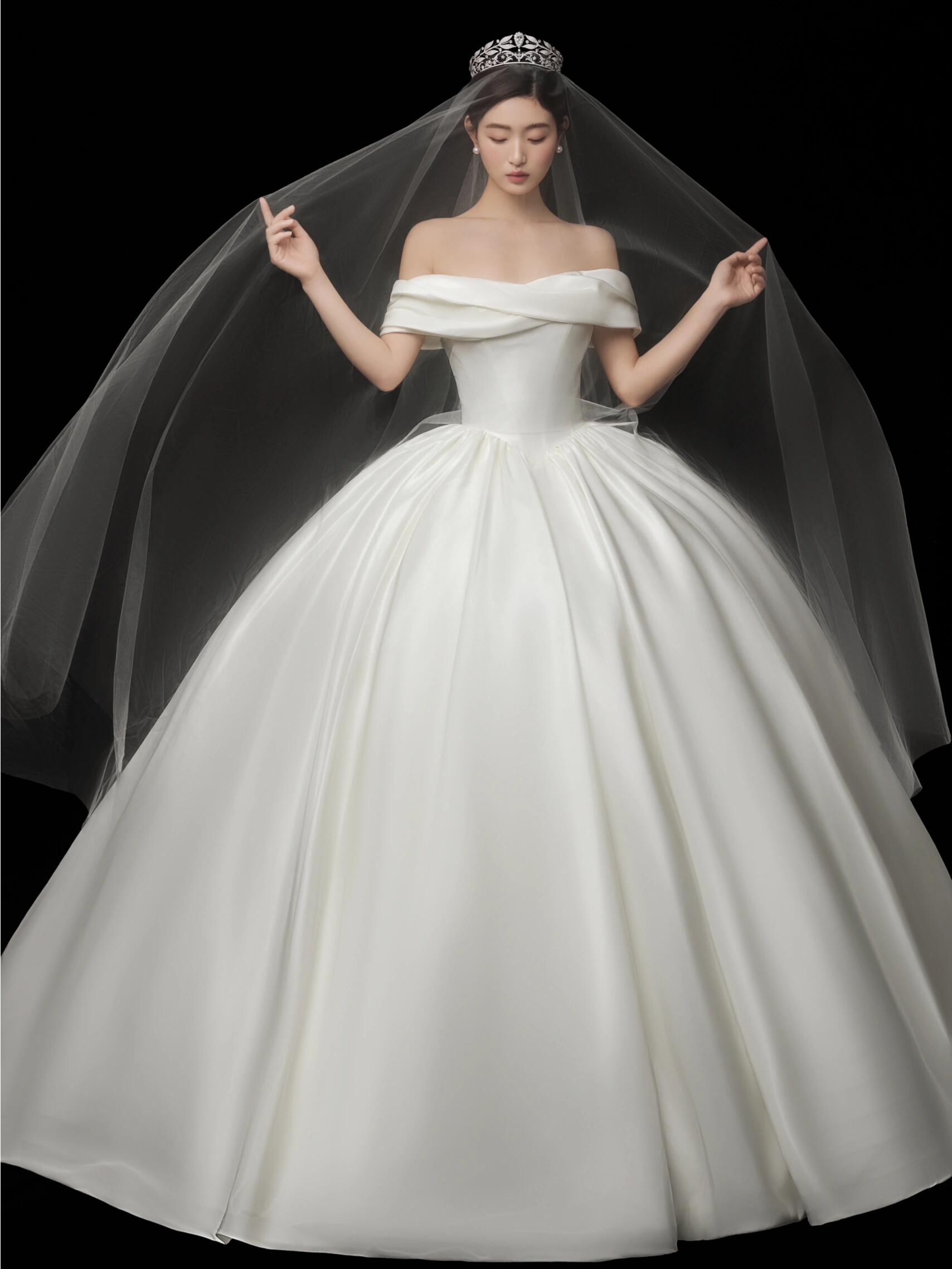 超简约的内景婚纱照