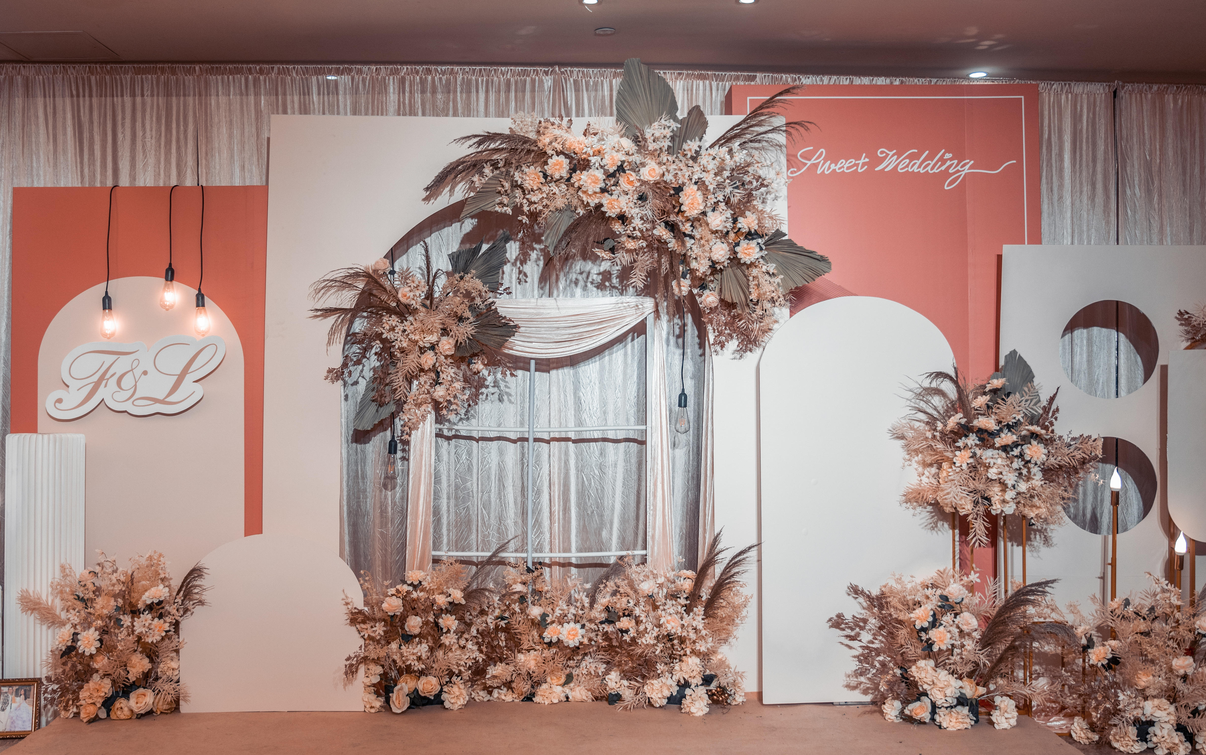 【商家让利 限量发送】小预算婚礼必备 含方案策划