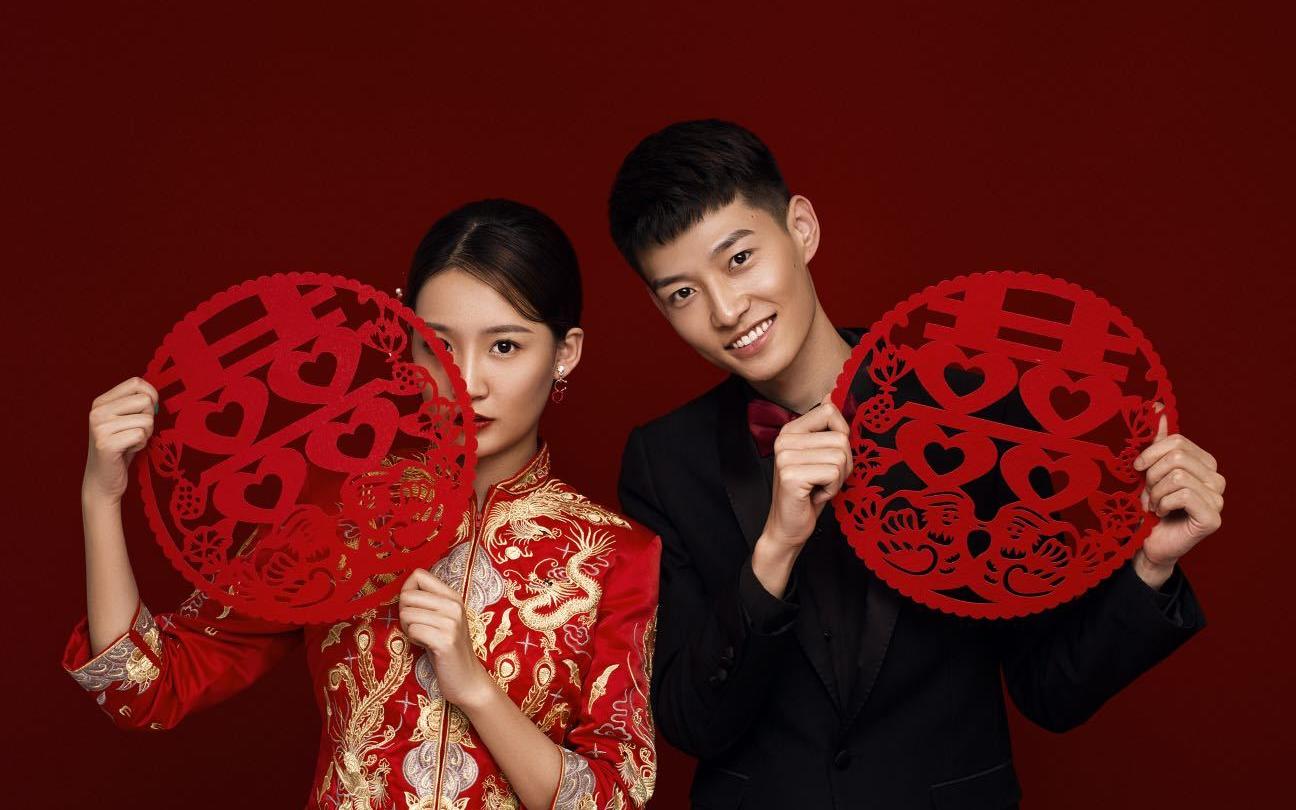 中式紅色系喜嫁風(fēng)婚紗照