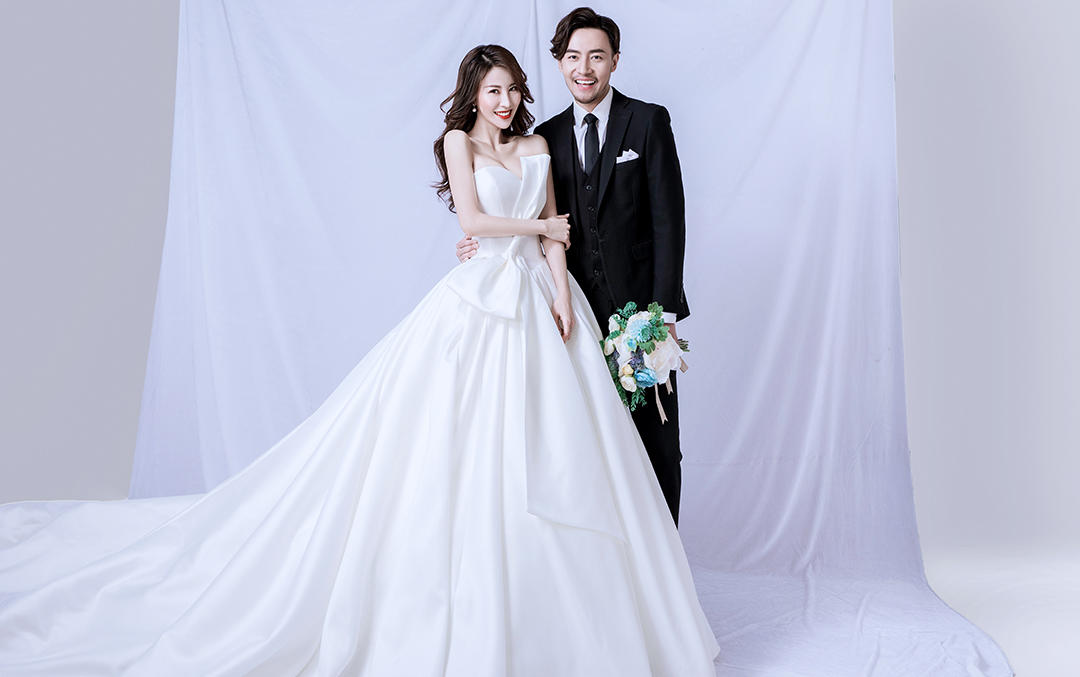 唐山婚纱摄影价格_唐山拍婚纱照