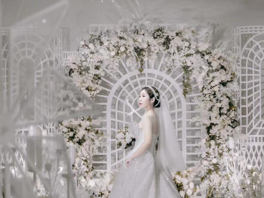 简约高端婚礼 白月光和朱砂痣都是你