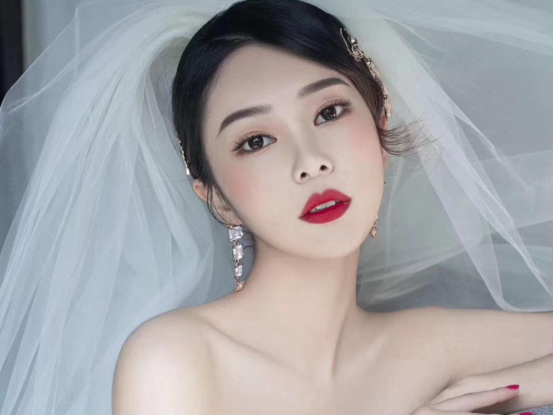 资深全程跟妆3组造型韩系简约妆容