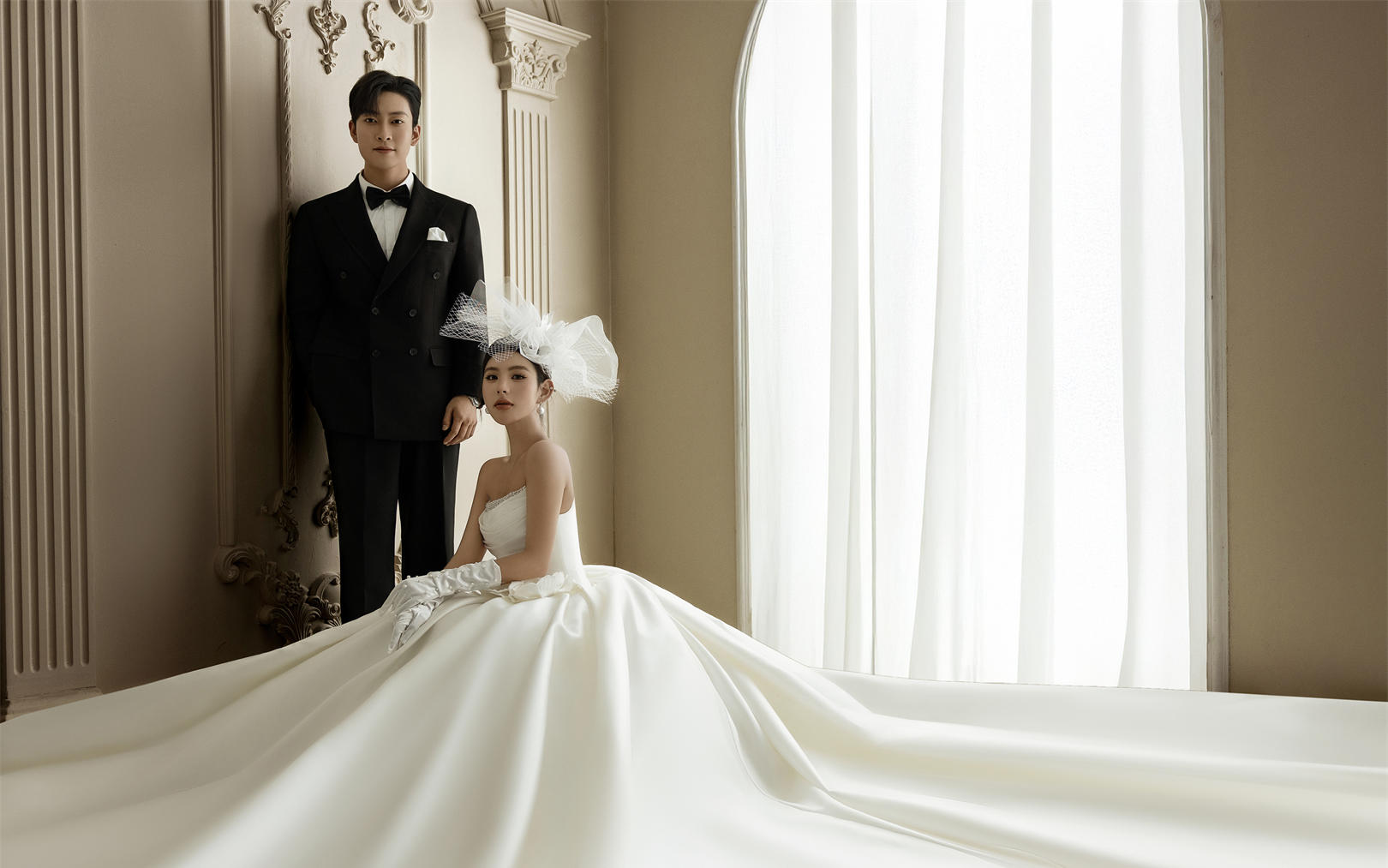 轻欧风光影婚纱照