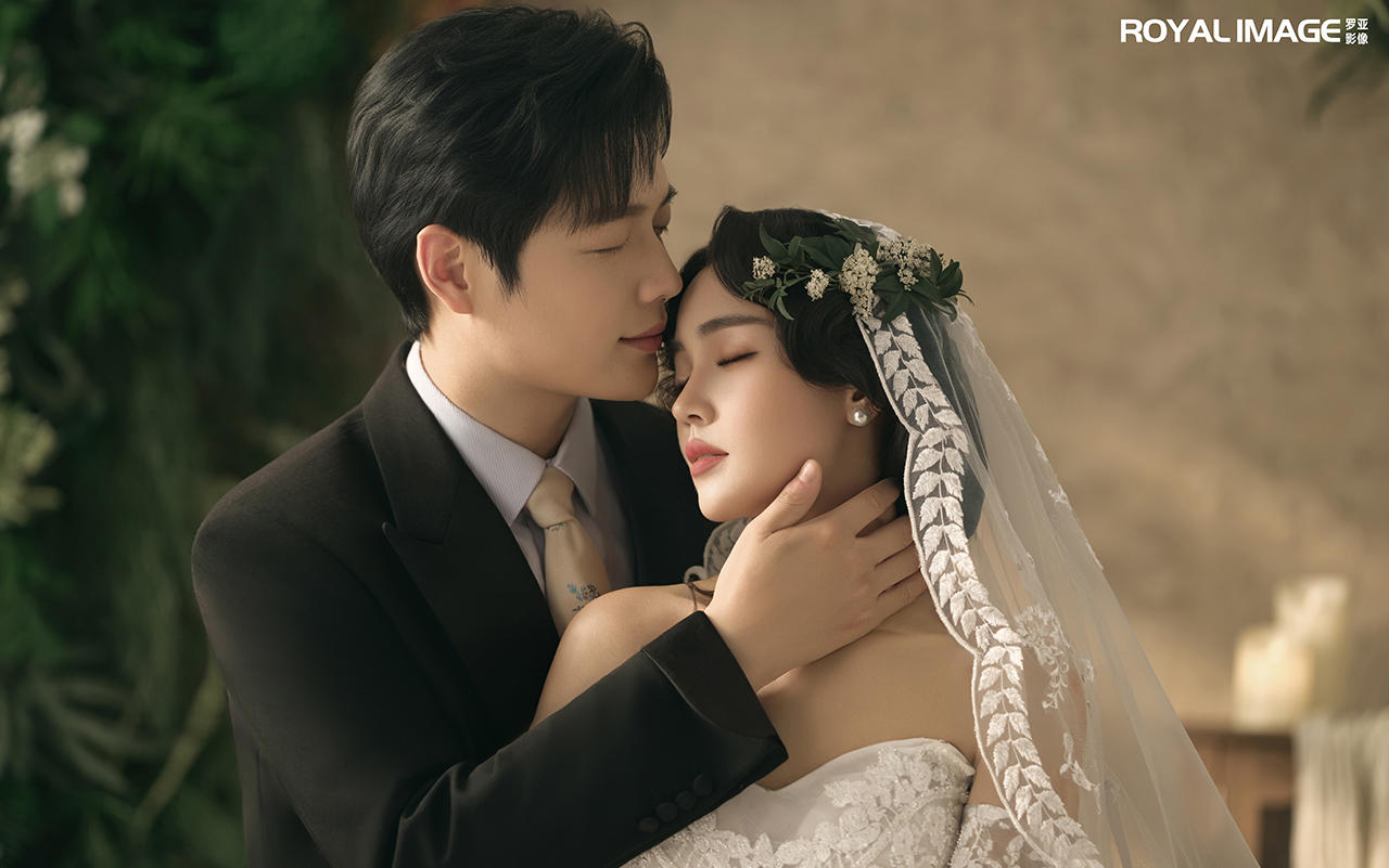 美神降臨！法式復(fù)古宮廷風(fēng)婚紗照太讓人心動(dòng)了