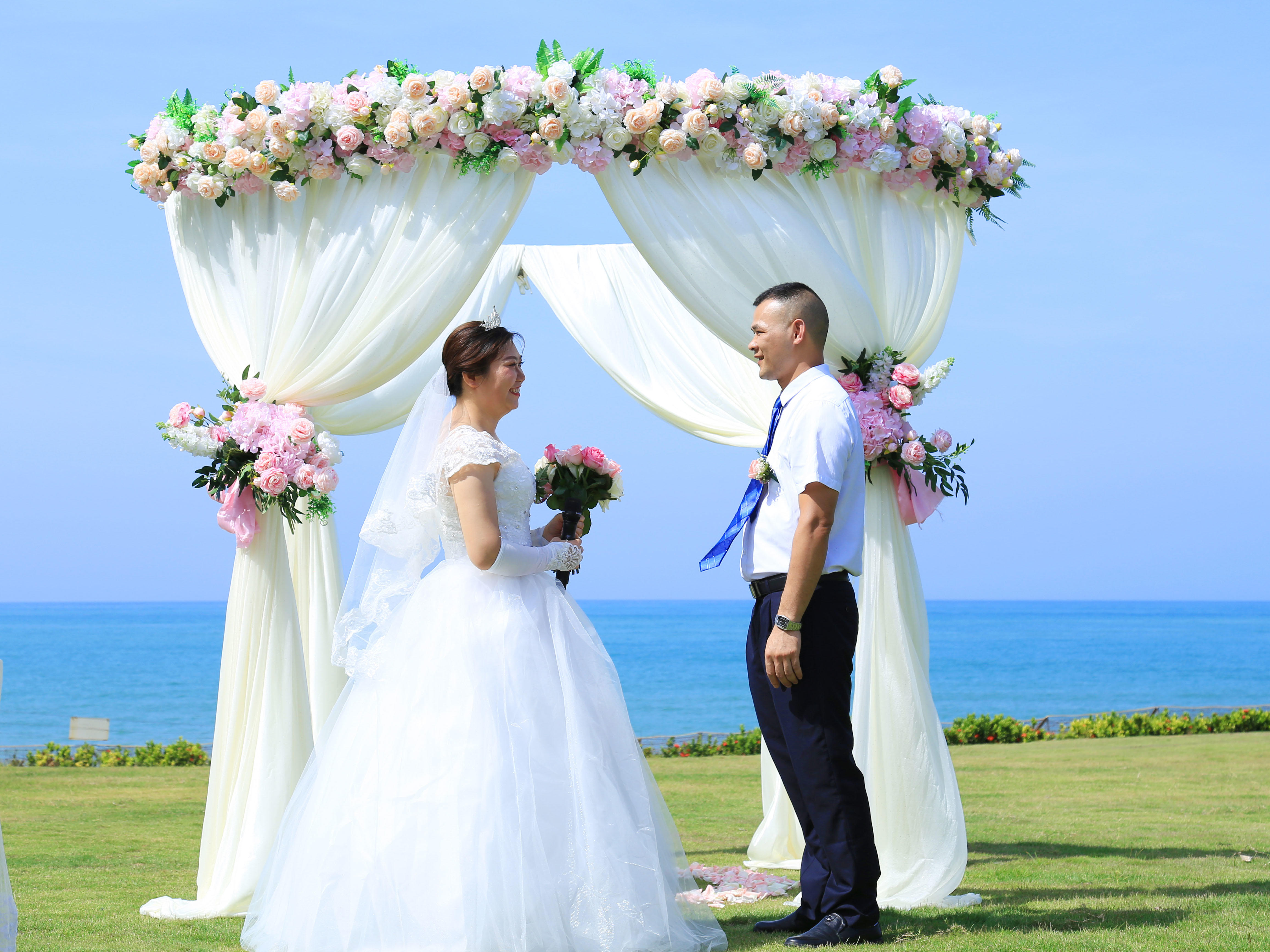 三亚旅行结婚 婚礼+蜜月旅游五天四晚行程海景房