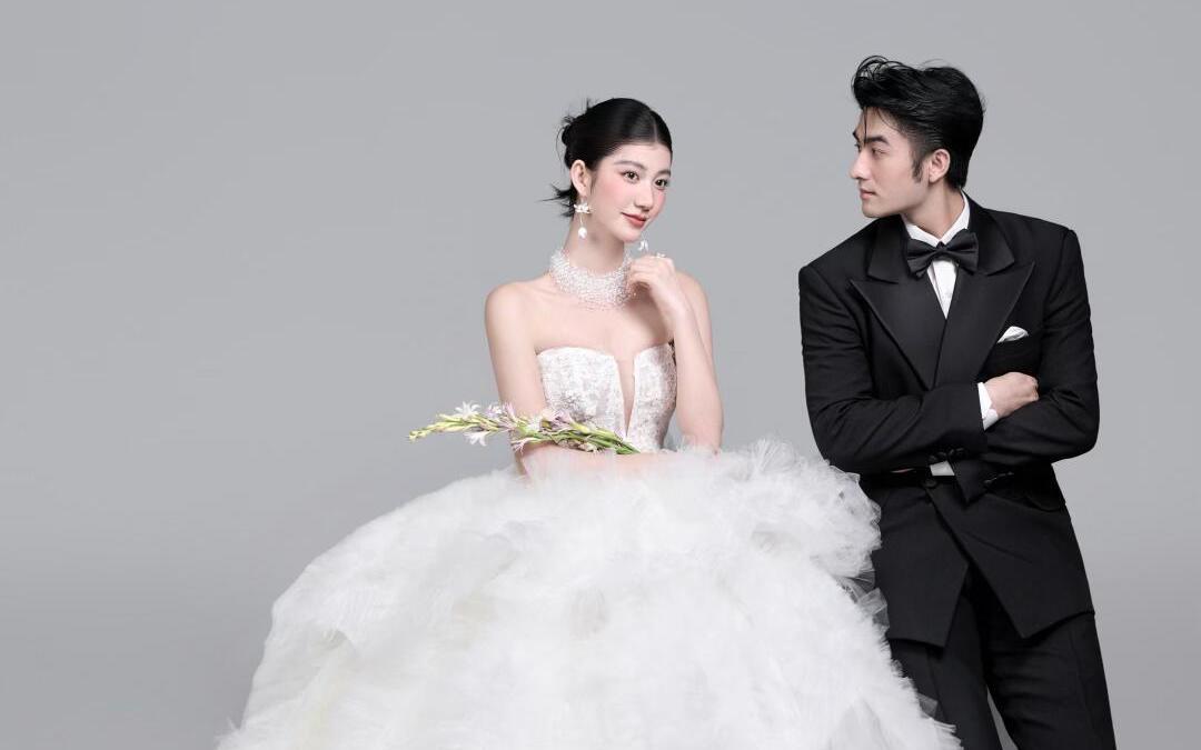 一眼心動(dòng)的韓式極簡(jiǎn)婚紗照 高級(jí)又耐看