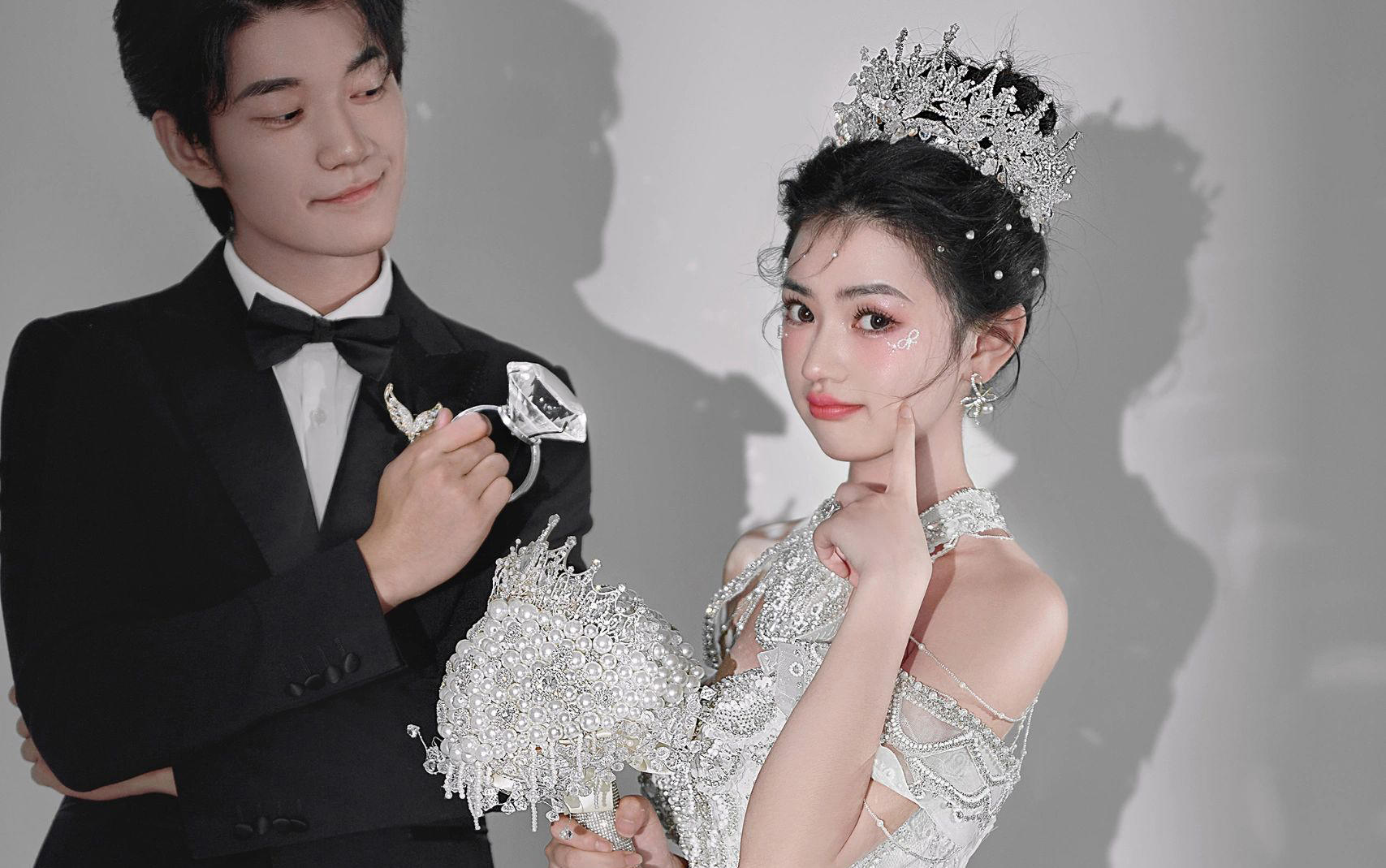 全网都想要拍😍我的公主殿下光影婚纱照✨