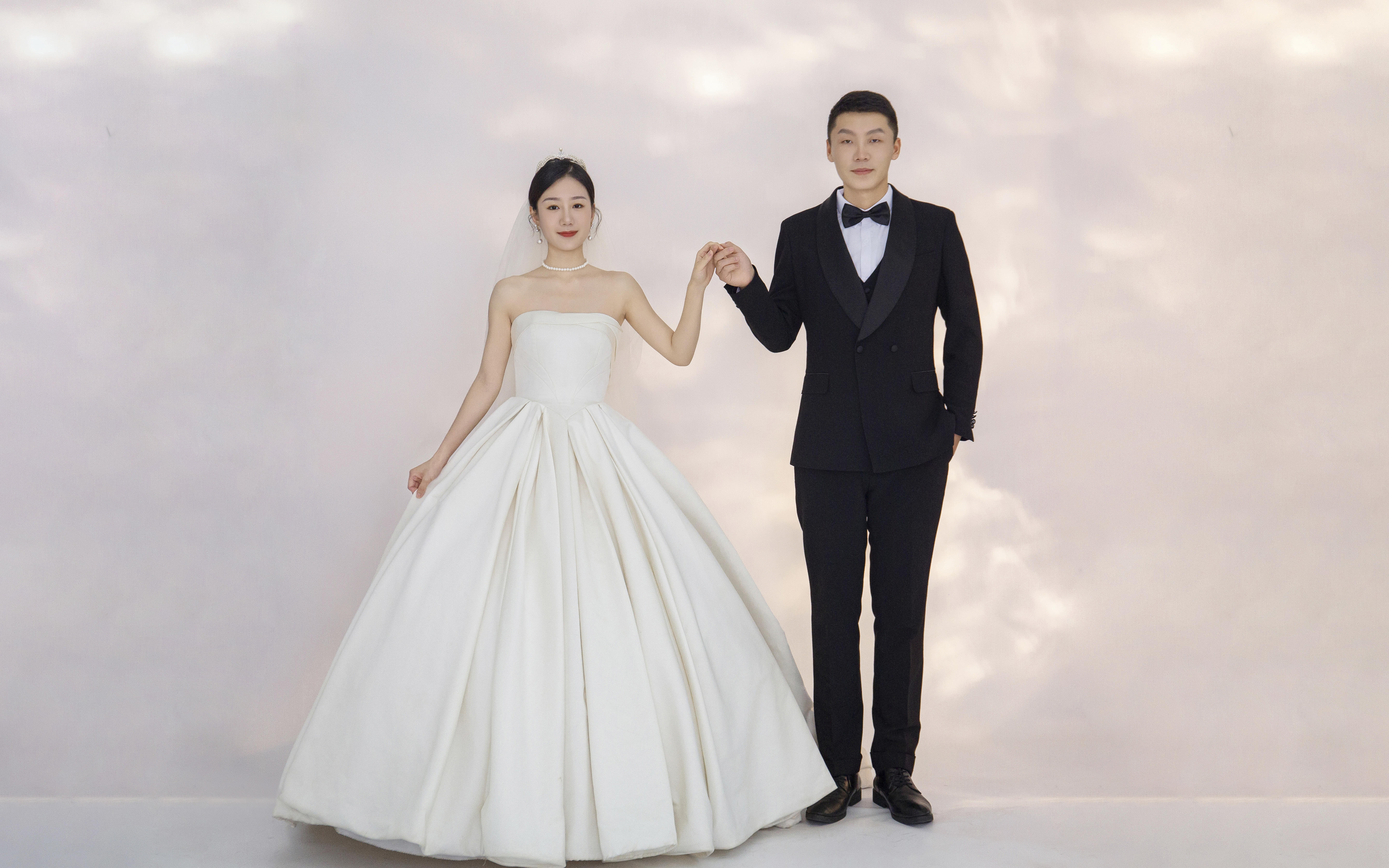 吹爆這組水波紋主紗婚紗照