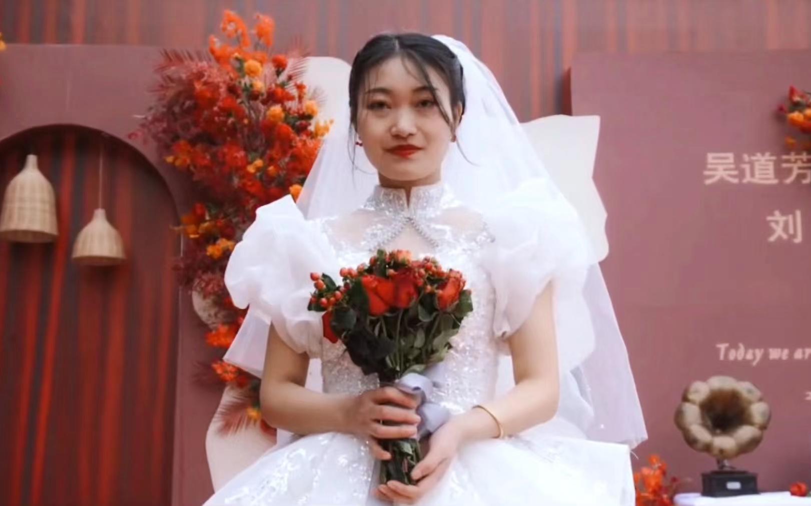 小预算新中式红色婚礼